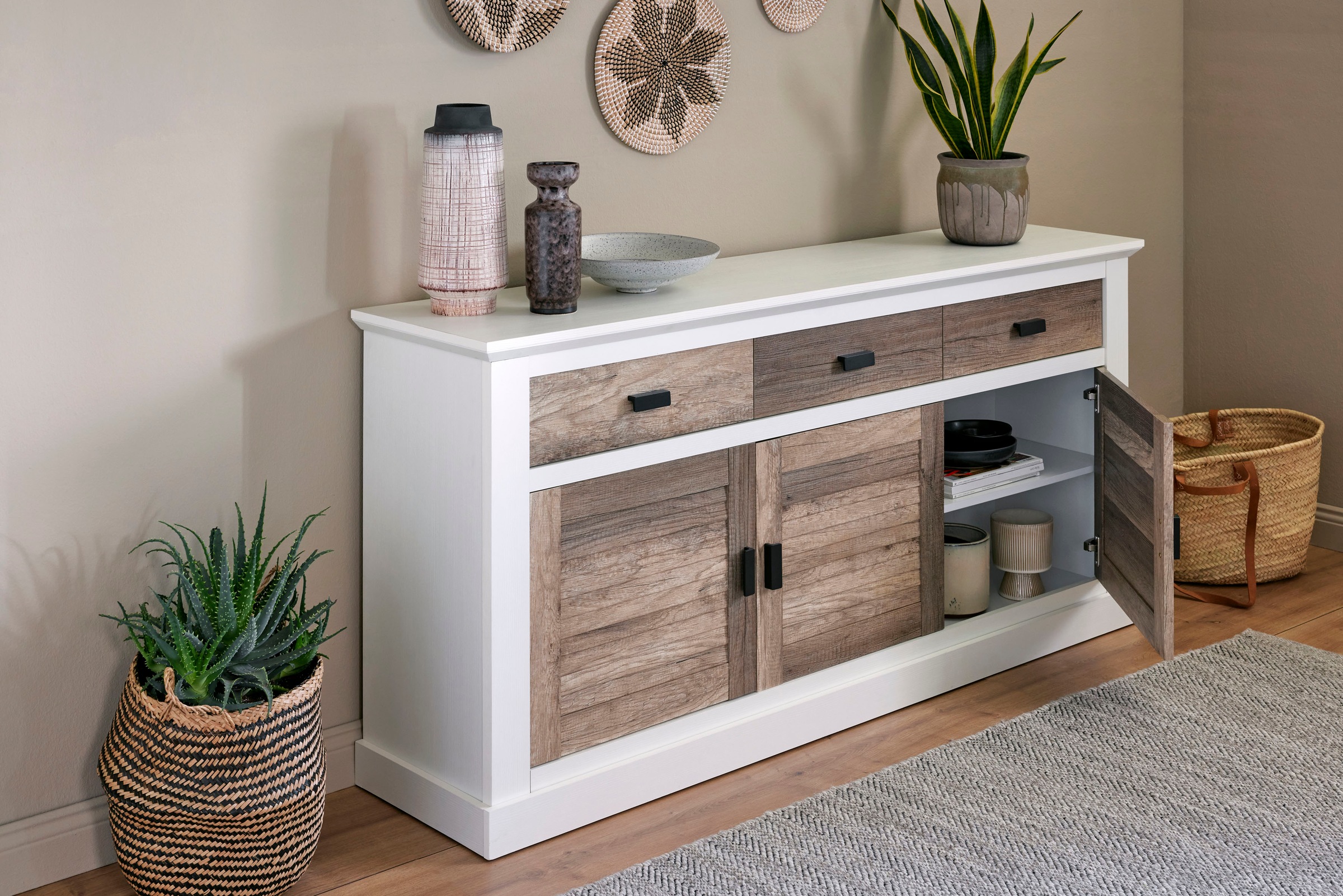 Jahnke Sideboard »HAMPTON SB 160«, (1 St.), Sideboard, Landhausstil, 3 Schubladen und 3 Türen, Breite ca. 160 cm