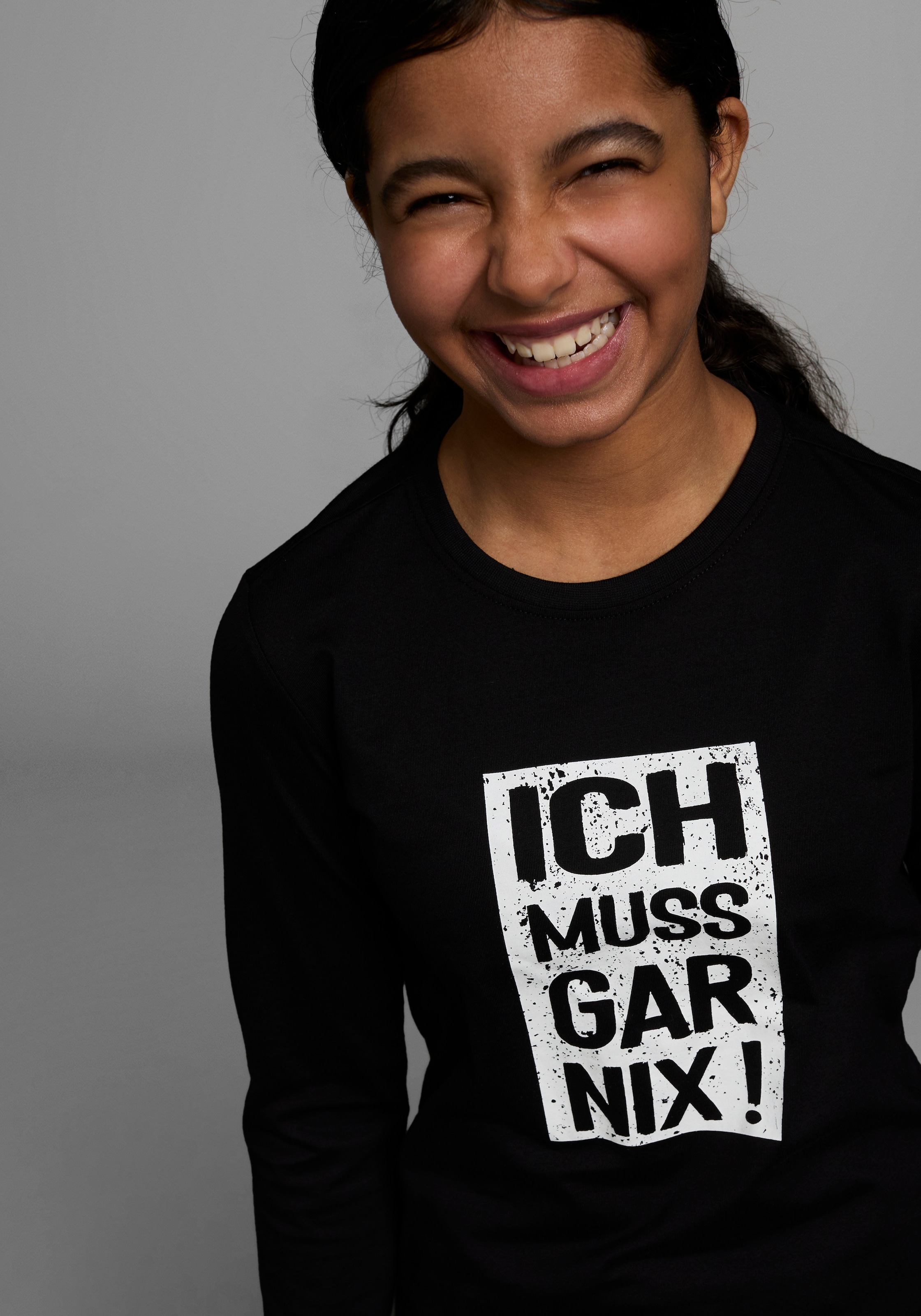 KIDSWORLD Langarmshirt »Ich muss gar nix!«, Langarm, Basic-Passform, bedruckt, Rundhalsausschnitt