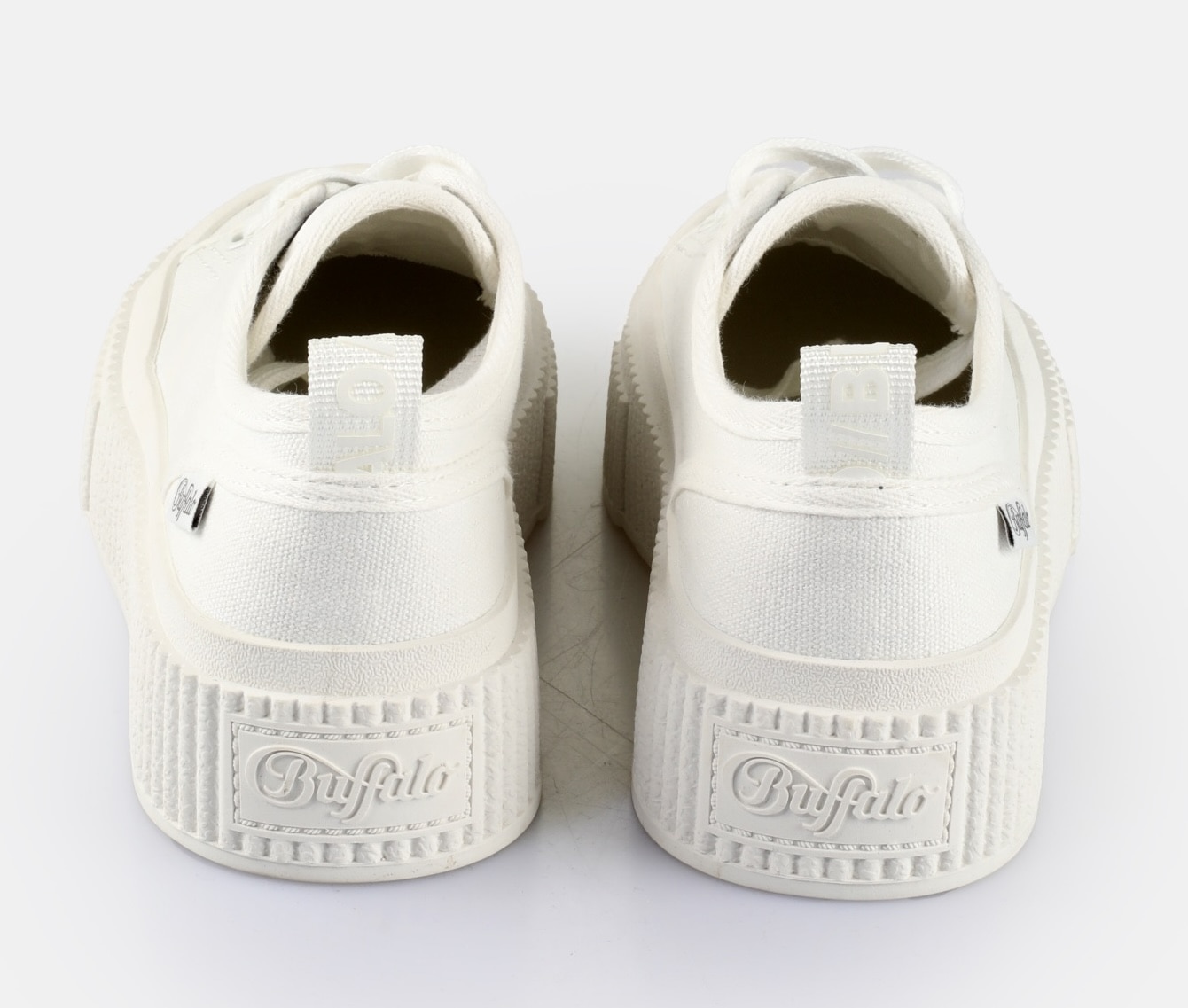 Buffalo Sneaker »MADISON«  , Freizeitsneaker, Halbschuh, Schnürschuh mit Memory Foam Fußbett