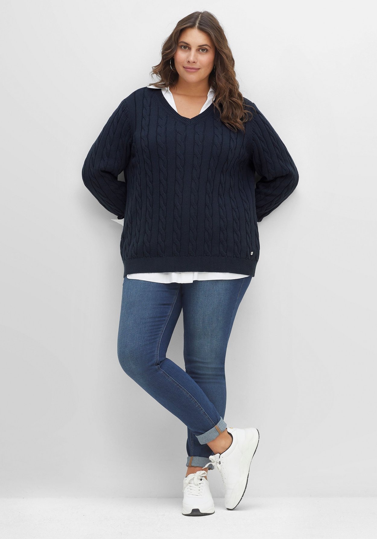 Sheego V-Ausschnitt-Pullover »Pullover aus Baumwolle, mit Zopfmuster«, aus Baumwolle, mit Zopfmuster