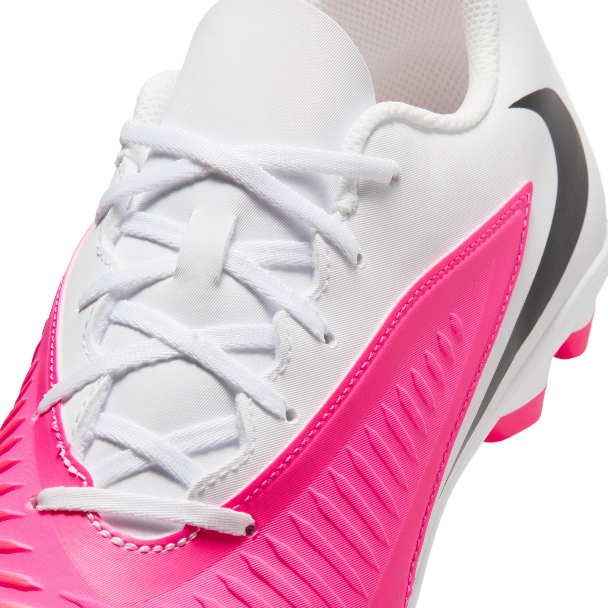 Nike Fußballschuh »PHANTOM 6 LOW CLUB FG/MG T«  Außensohle für Rasenplätze und für feste Böden