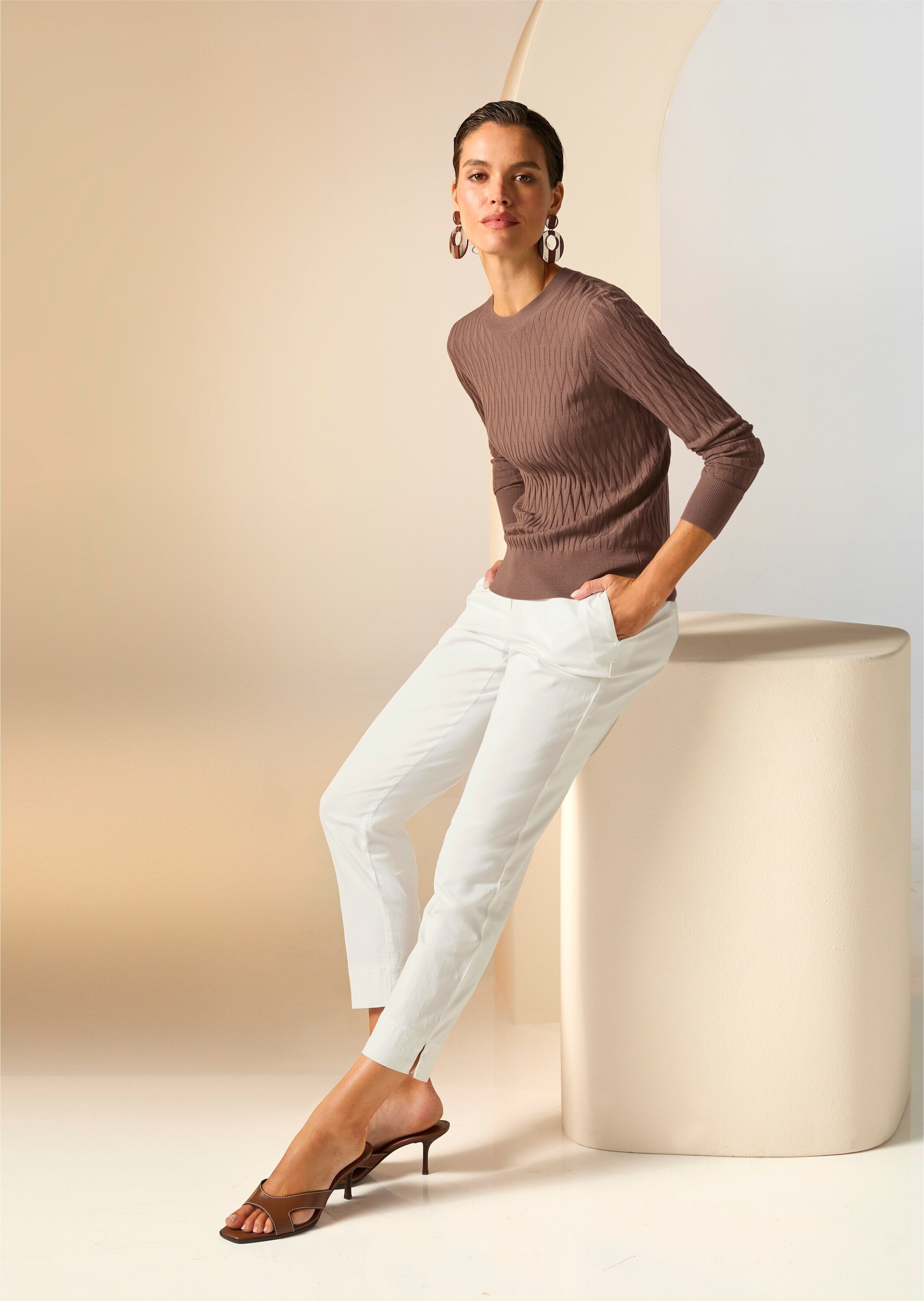 MADELEINE Longpullover »Feinstrickpullover Wollpullover mit grafischem Muster« Struktur-Strickmuster