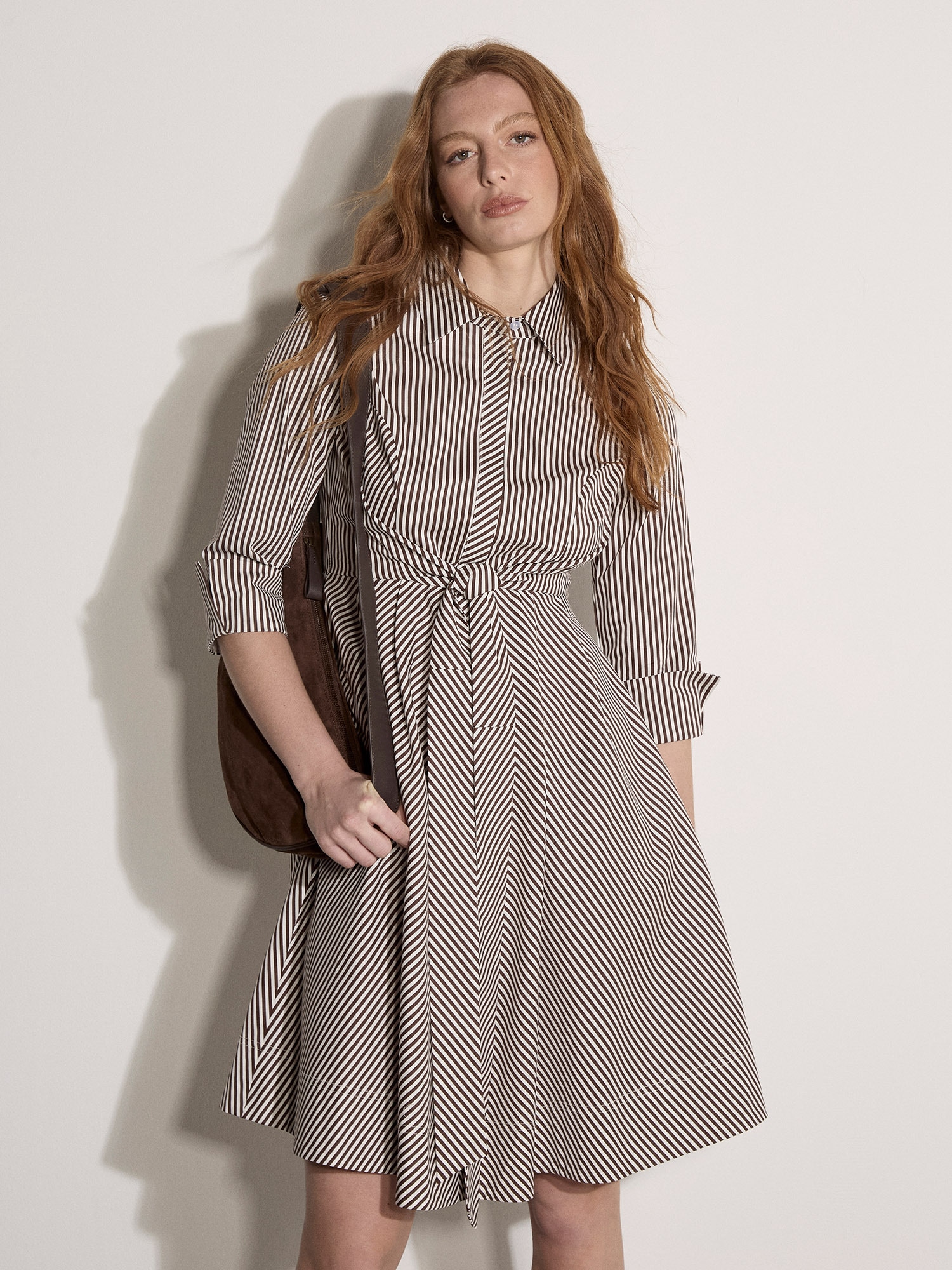 Apricot Minikleid »Minikleid« Stoffgürtel,  mit seitlichen Streifen