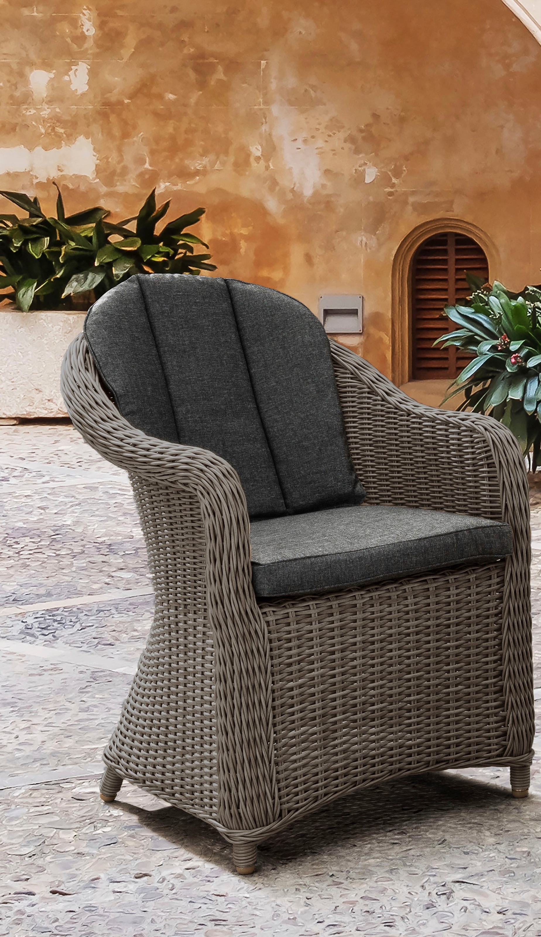Destiny Balkonset »MALAGA«, (7 tlg., 2x Sessel, 1x Beistelltisch, inkl. Auflagen), Aluminium, Polyrattan