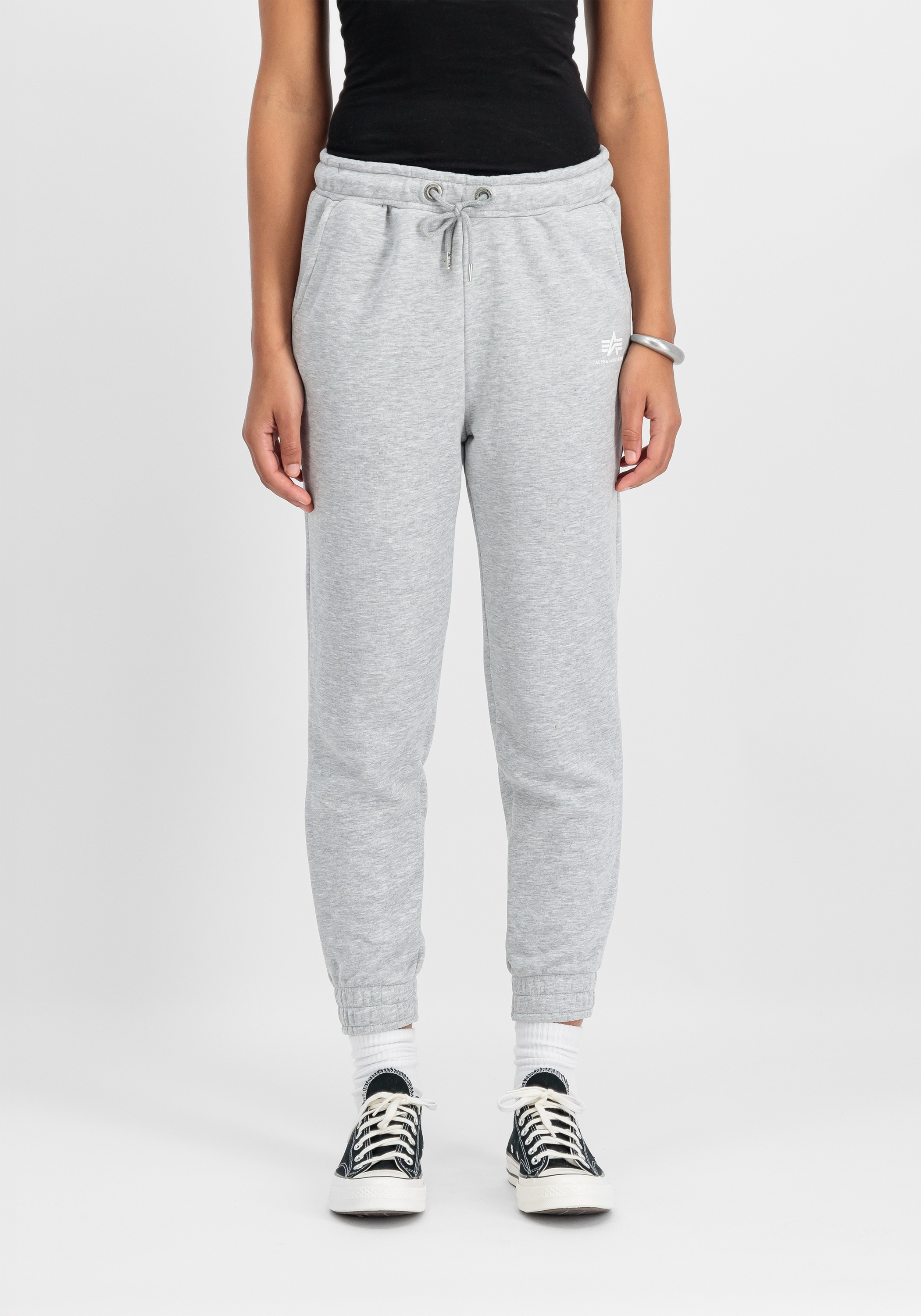Alpha Industries Jogginghose »Alpha Industries Women - Jogger Basic Jogger Small Logo Wmn«