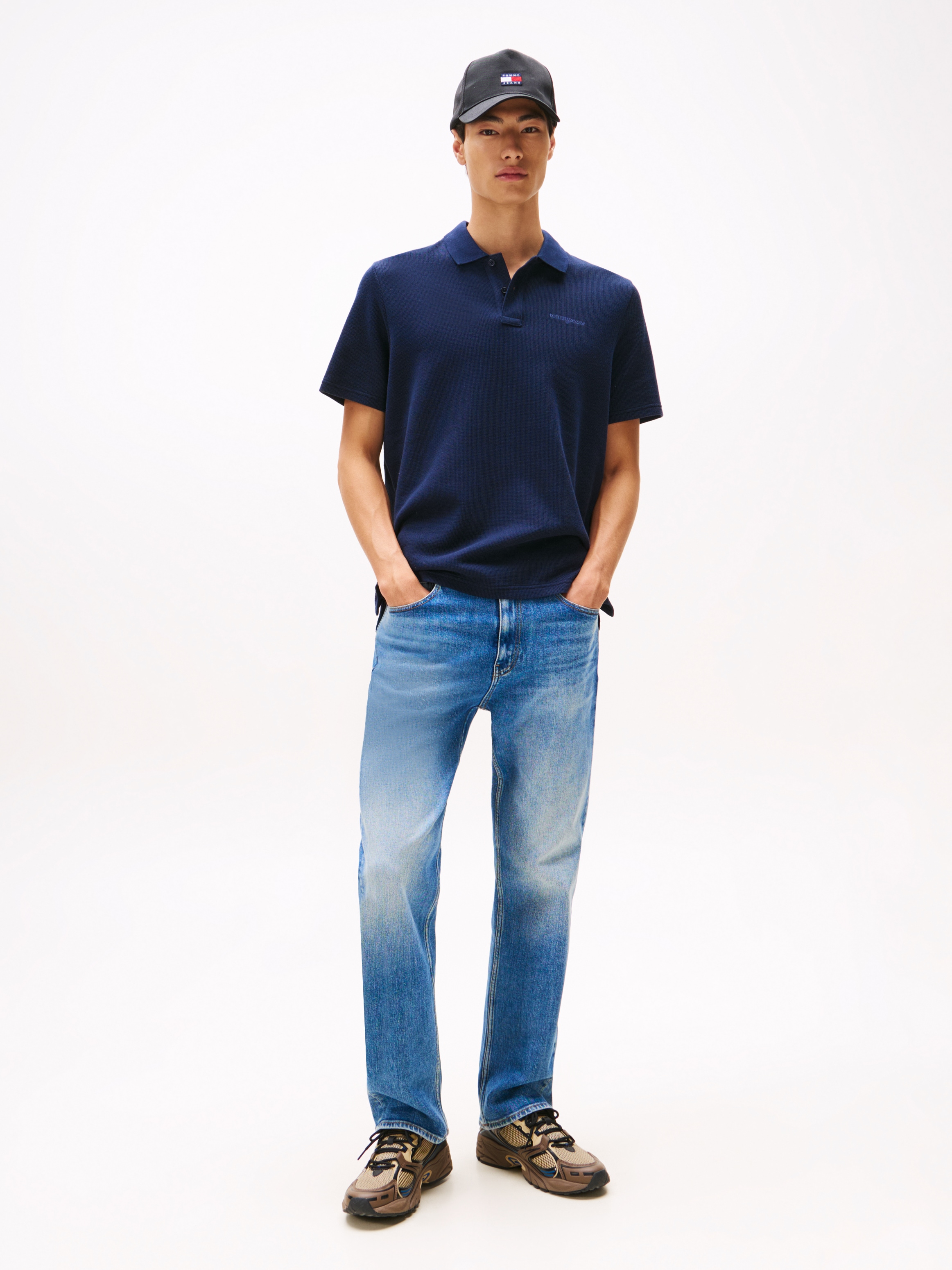 Tommy Jeans Poloshirt »TJM WAFFLE SCRIPT«, regular fit, mit Struktur, Polokragen