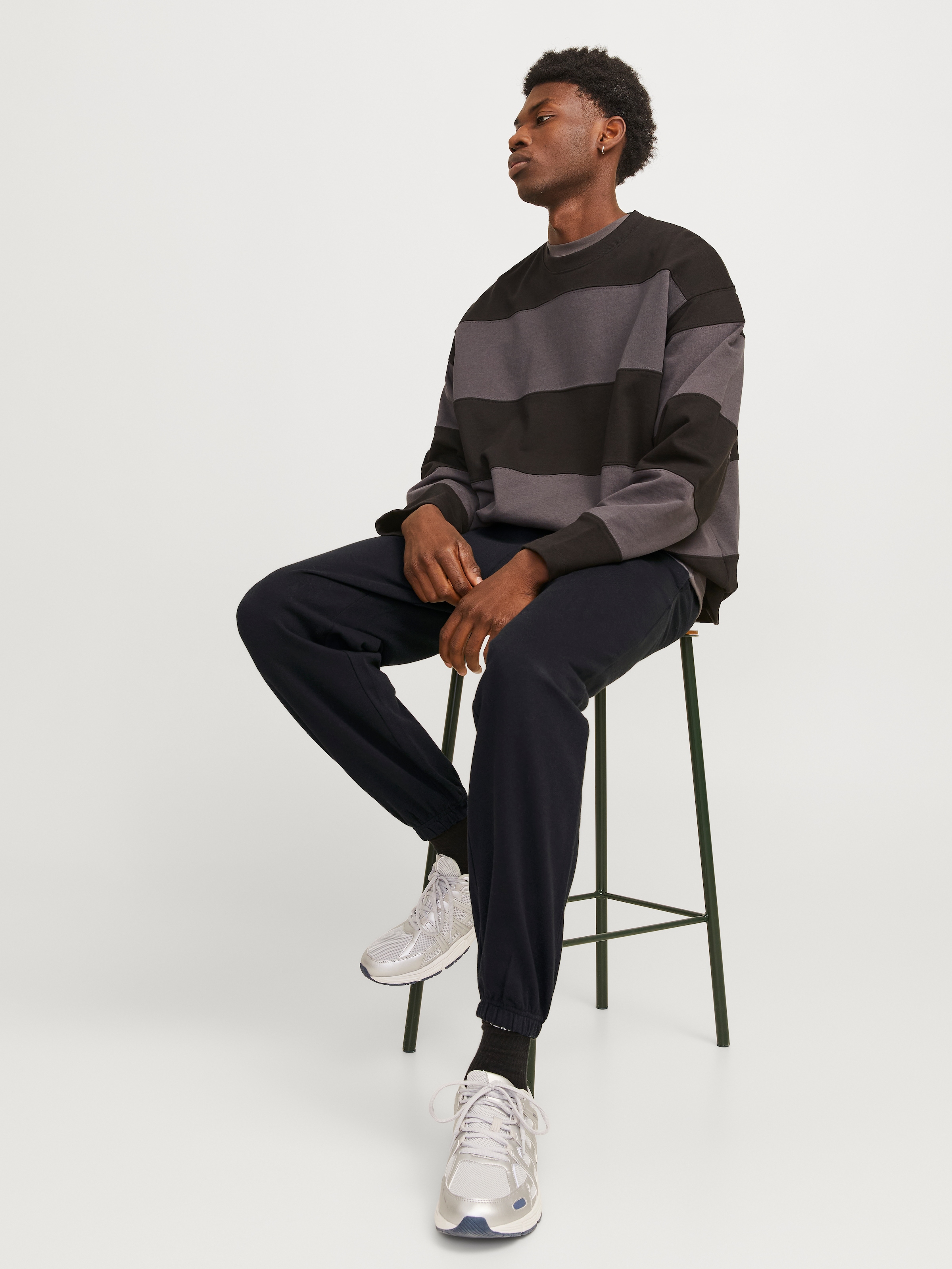 Jack & Jones Sweathose »JPSTGORDON JJCHARGE SWEAT PANTS IMP«, mit elastischem Bund