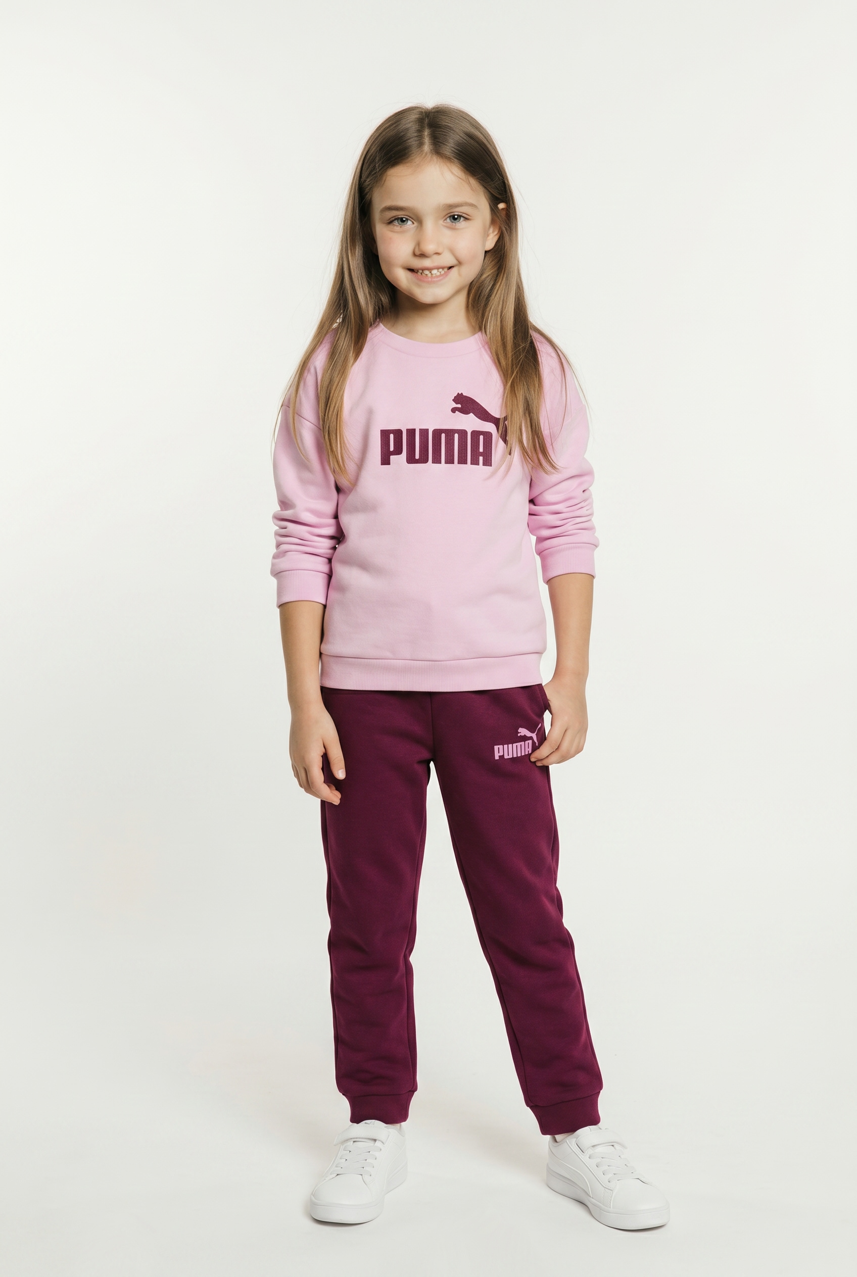 PUMA Trainingsanzug »MINICATS ESS CREW SET FL INTEREST INF« 2 zweiteiliges Set, Langarm-Oberteil, mit Logodruck, bedruckte Optik