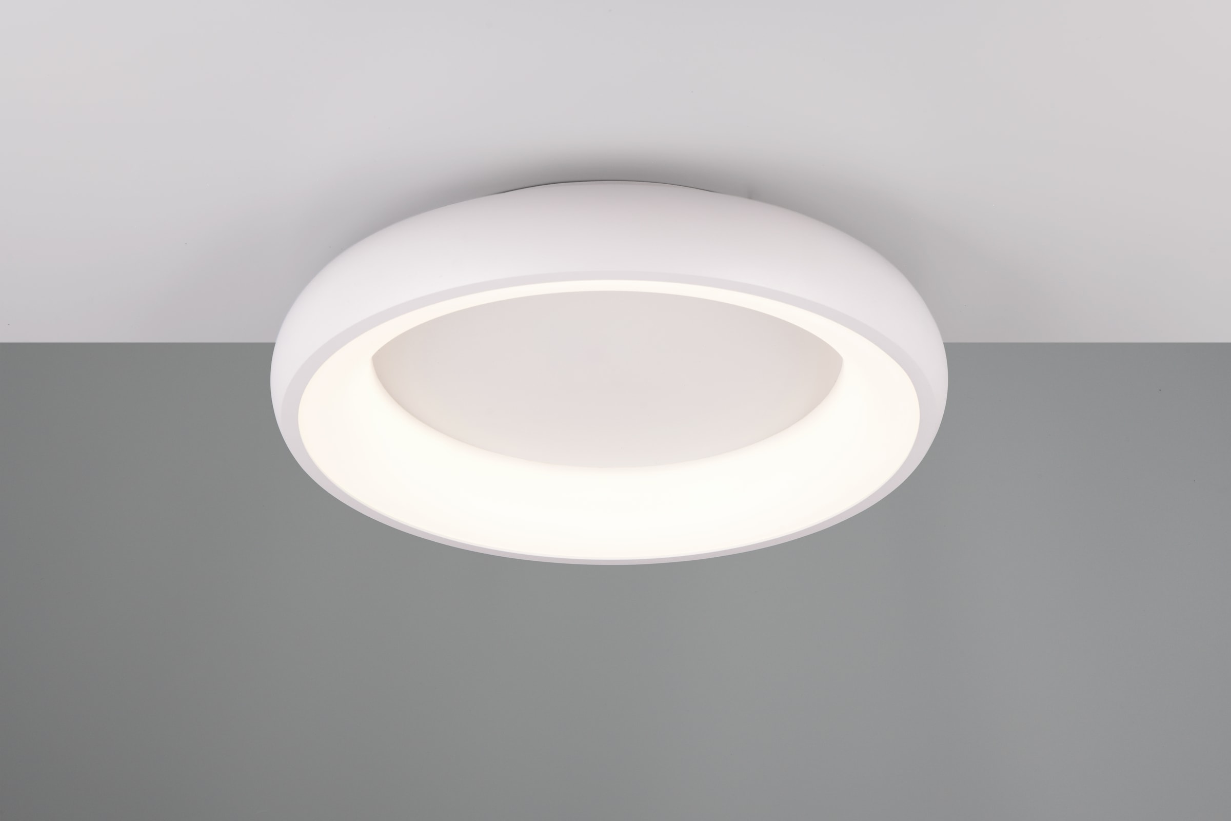 TRIO Leuchten LED Deckenleuchte »CARDONA, runde LED Deckenlampe Büro, Ø 46cm, 3300 Lumen 29W, dimmbar« LED-Board 1 Stk. warmweiß - kaltweiß CCT - Lichtfarbe einstellbar 2300/3000/4000K, auch Wandmontage möglich
