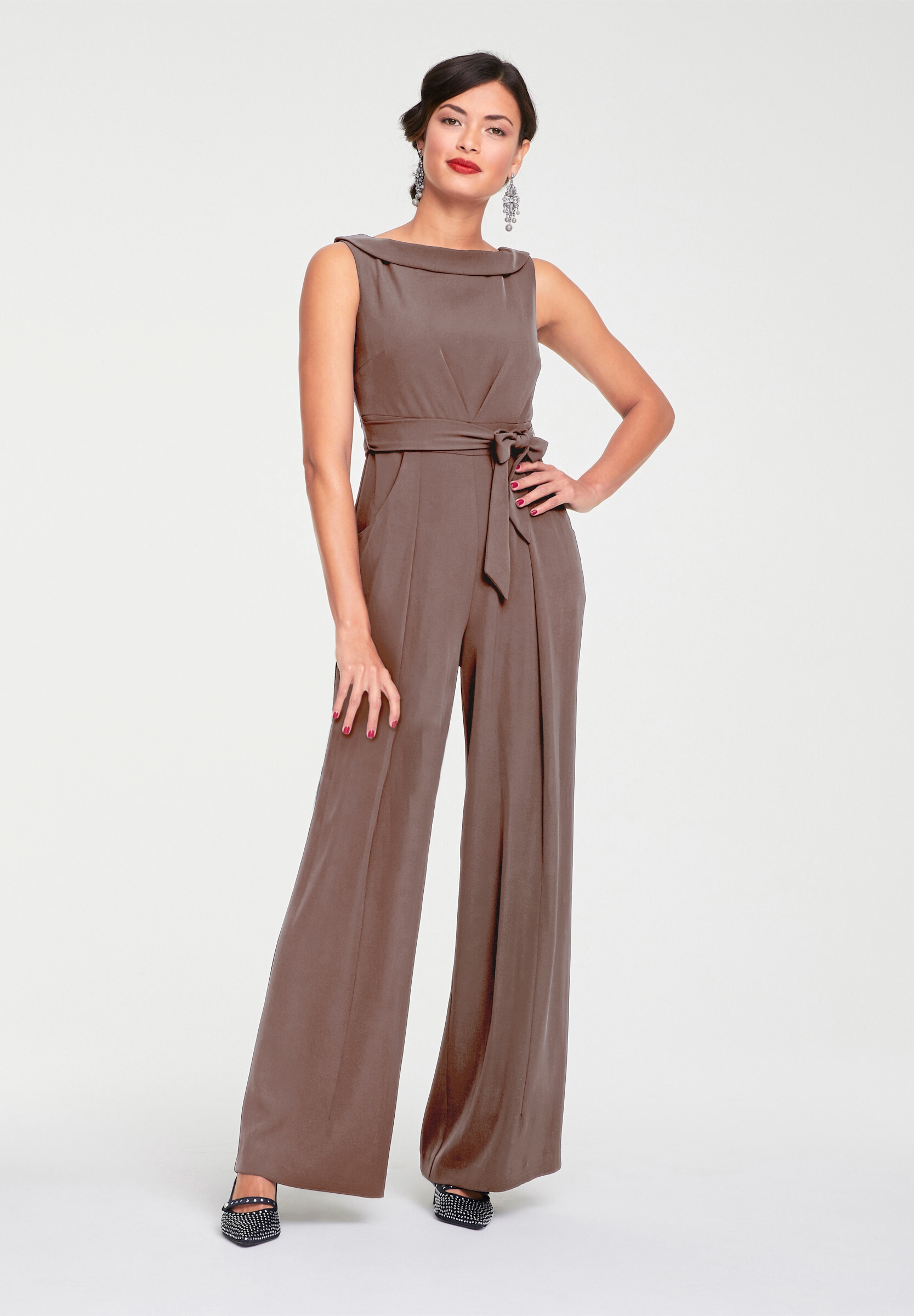 heine Jumpsuit »Overall Overall mit Bindegürtel«