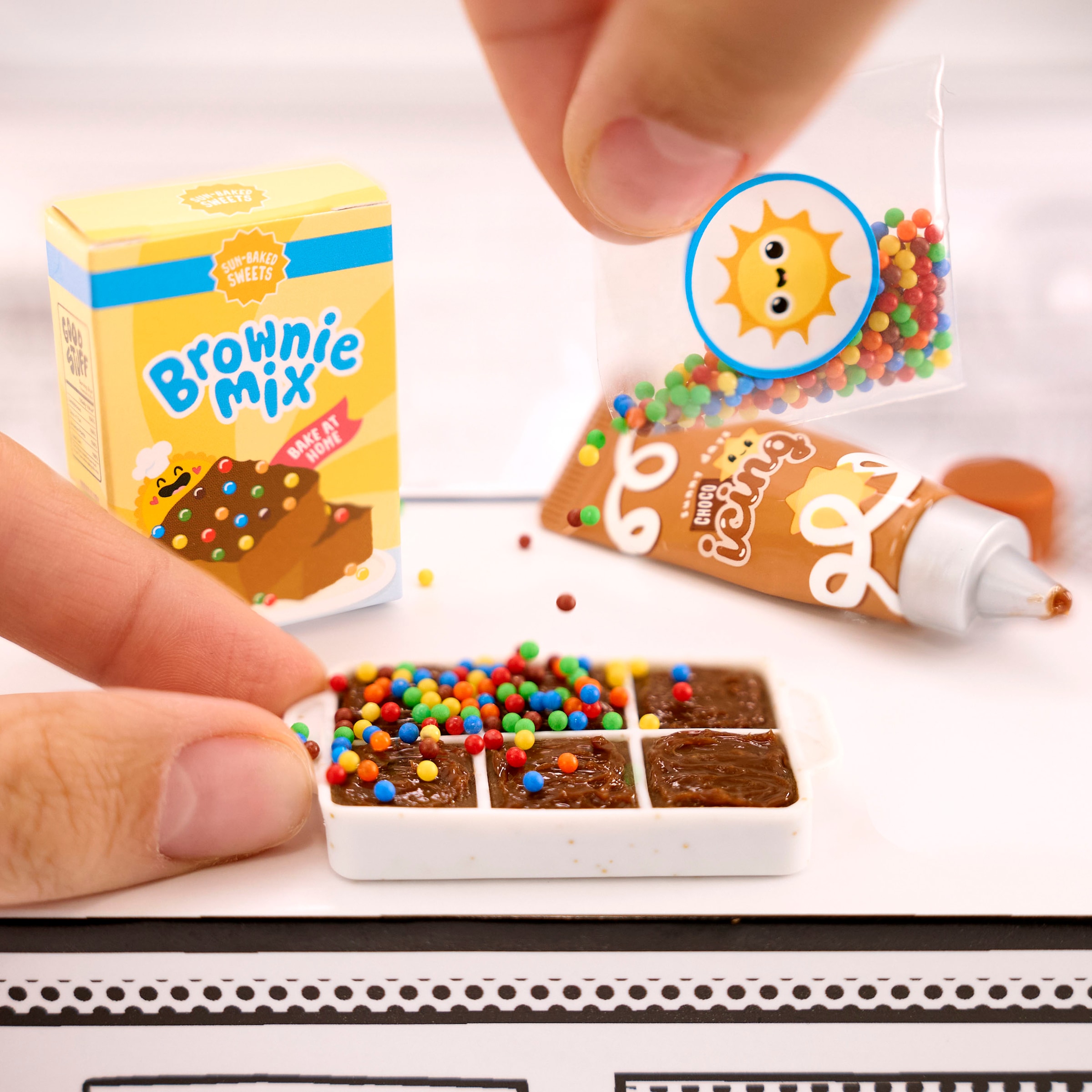 MGA ENTERTAINMENT Kreativset »MGA's Miniverse - Make It Mini From Scratch«, sortierte Lieferung