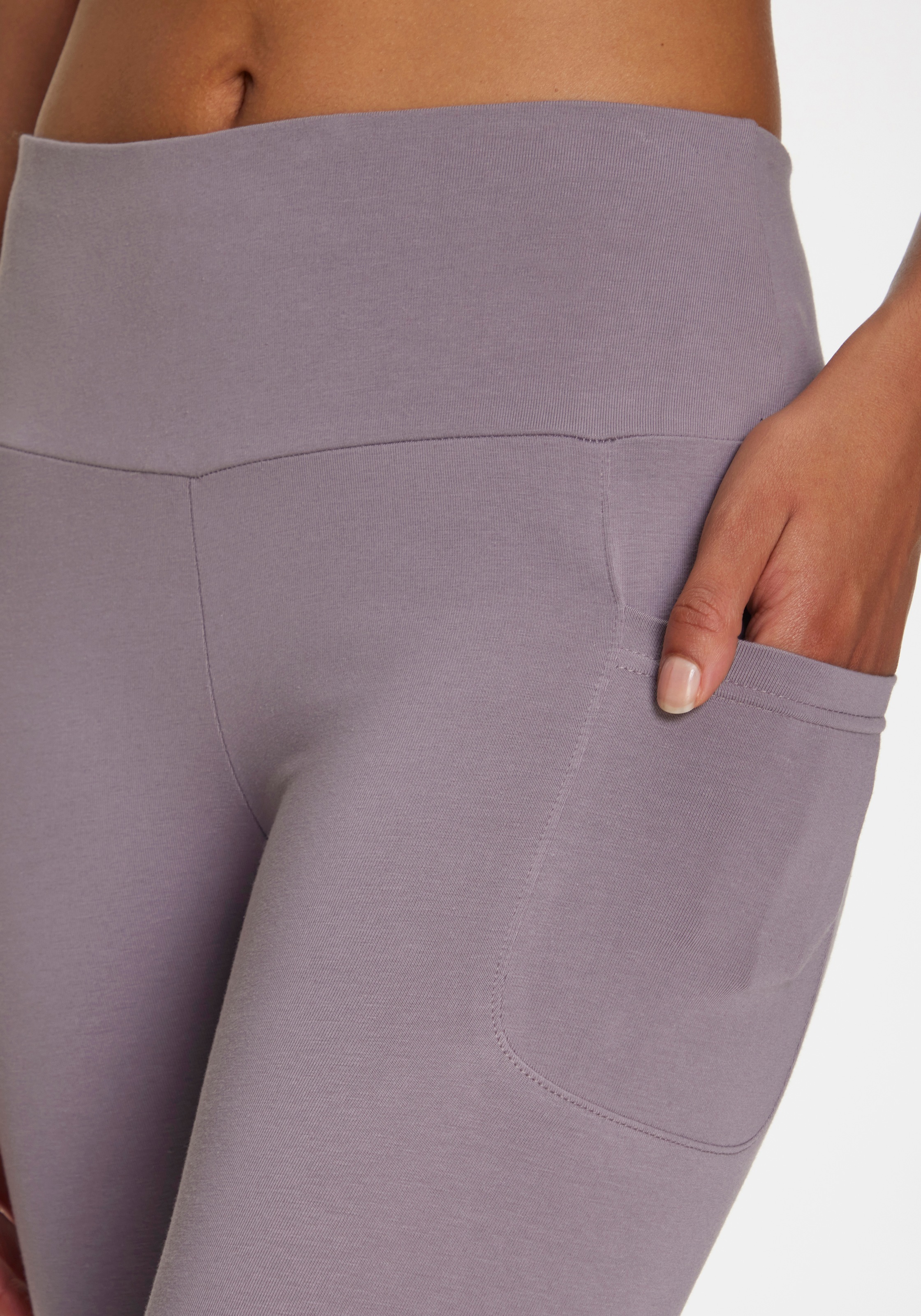 LASCANA ACTIVE 3/4-Leggings, mit Handytasche, Loungewear