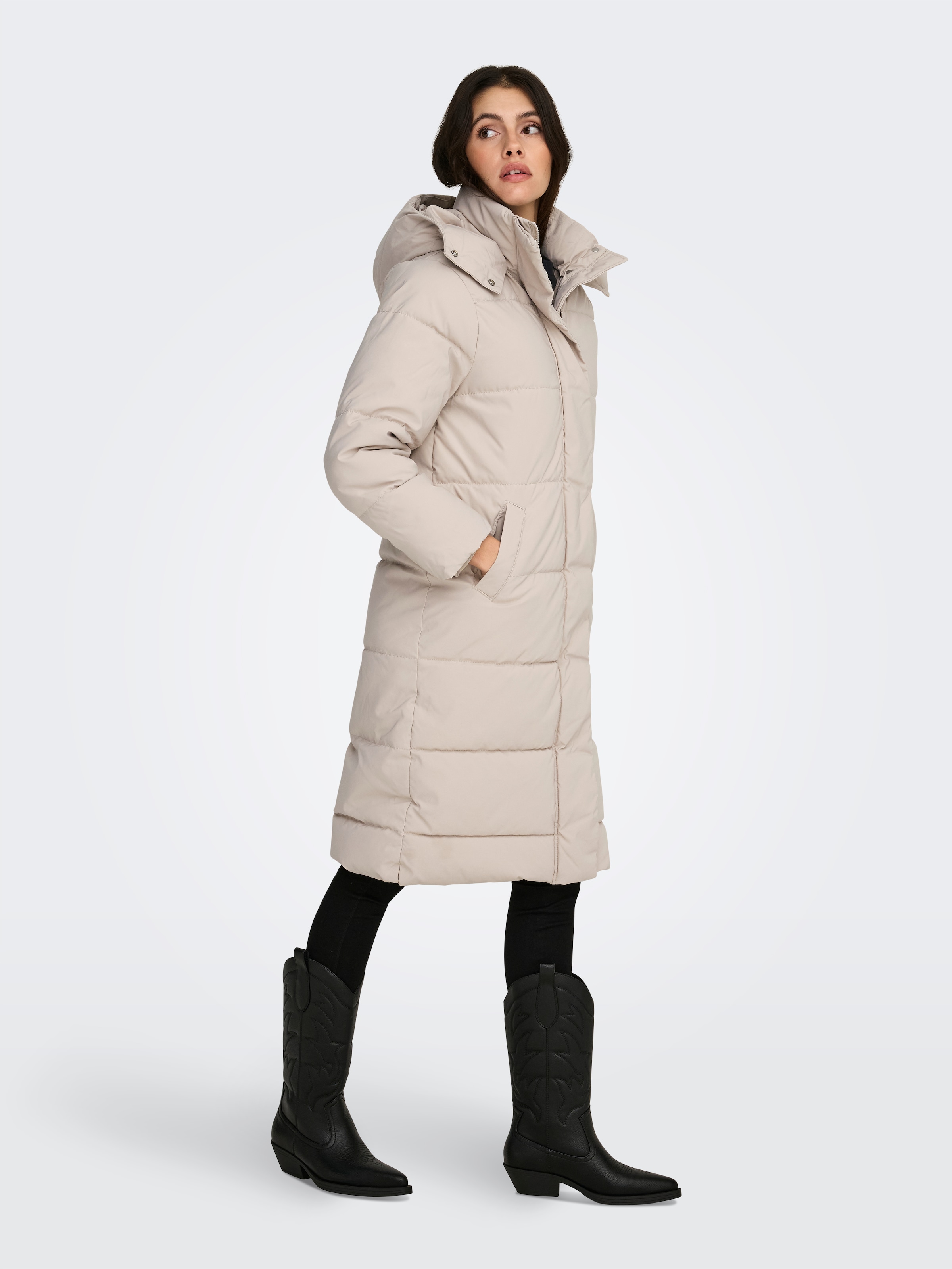 JDY Steppmantel »JDYMAJA LONG PADDED JACKET OTW YFM NOOS« mit Kapuze, verdeckter Reißverschluss