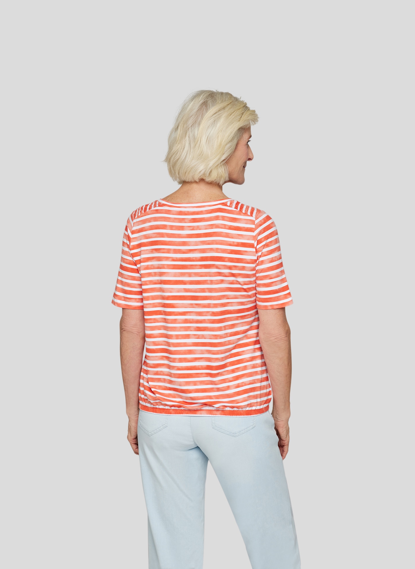 Rabe Rundhalsshirt, im Streifen-Look und mit Nieten-Details