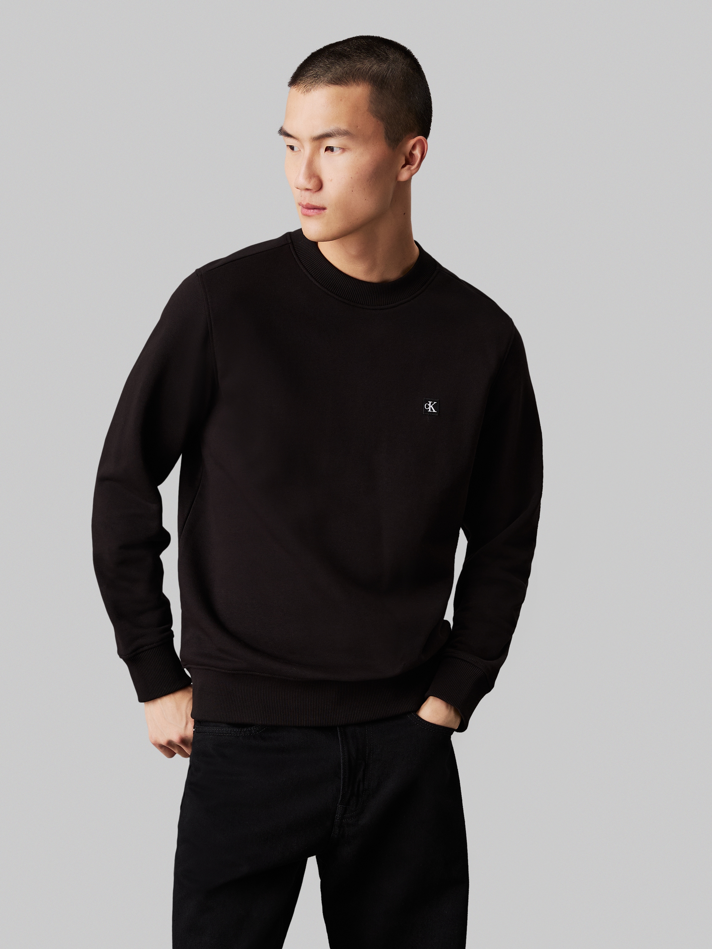 Calvin Klein Jeans Sweatshirt »CK EMBRO BADGE CREW NECK«, mit Logo-Stickerei