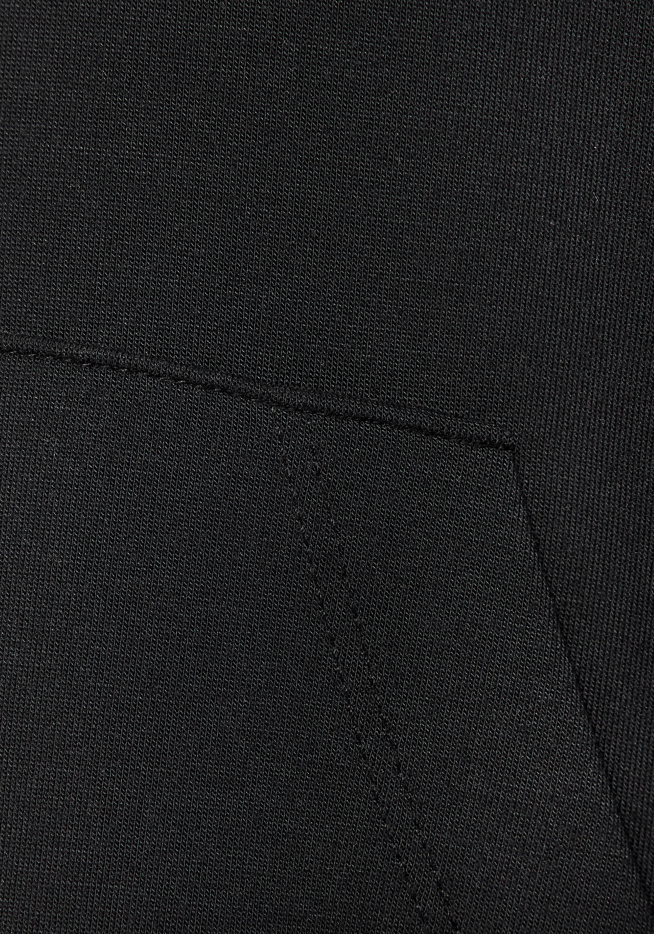 Copenhagen Studios Sweatshirt , aus hochwertigem Material mit Stehkragen und Reißverschluss
