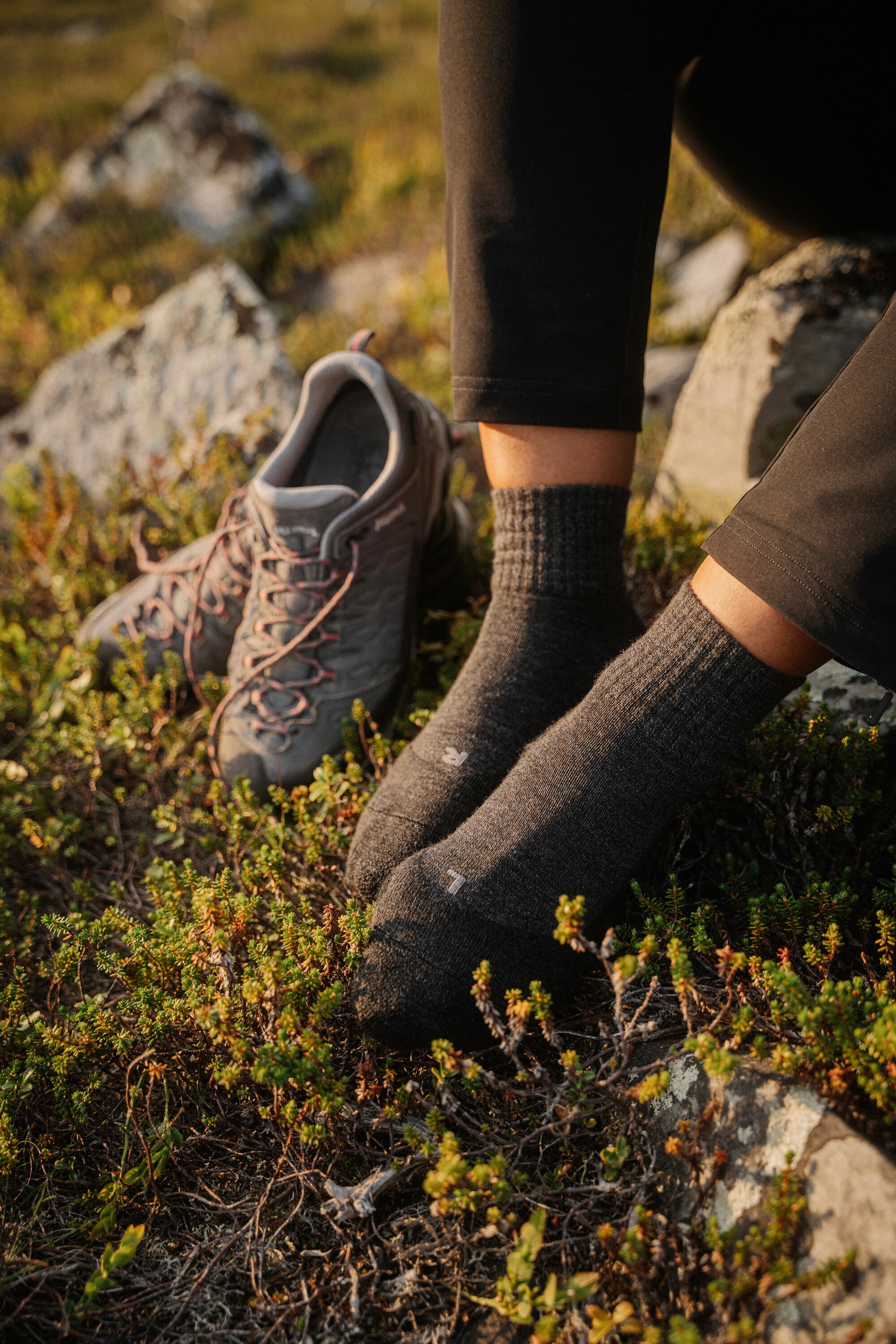 FALKE Kurzsocken »TK2 Explore Wool Short« 1 Paar tlg.