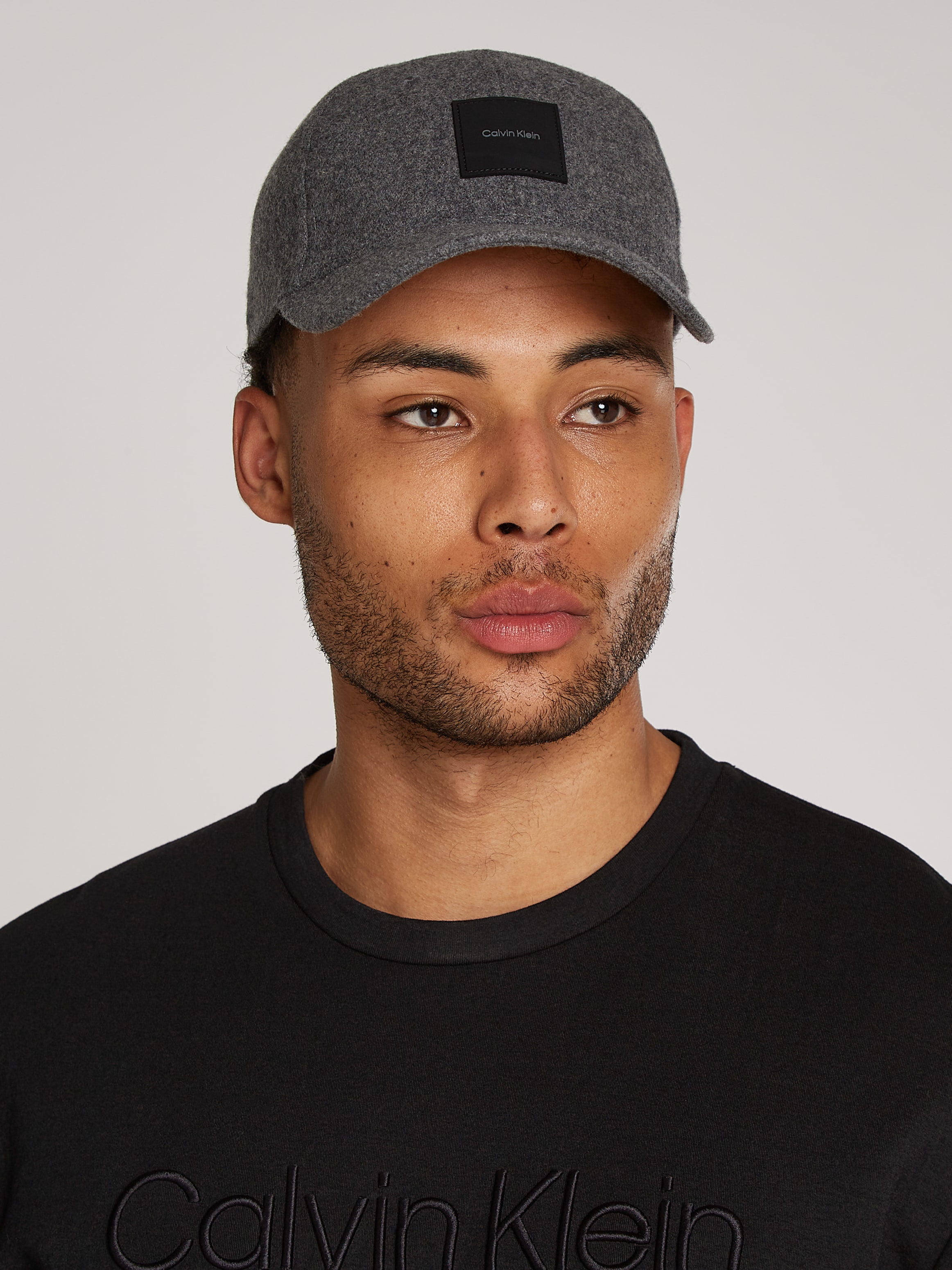 Calvin Klein Baseball Cap »WOOL BB CAP«, mit Logopatch aus Leder