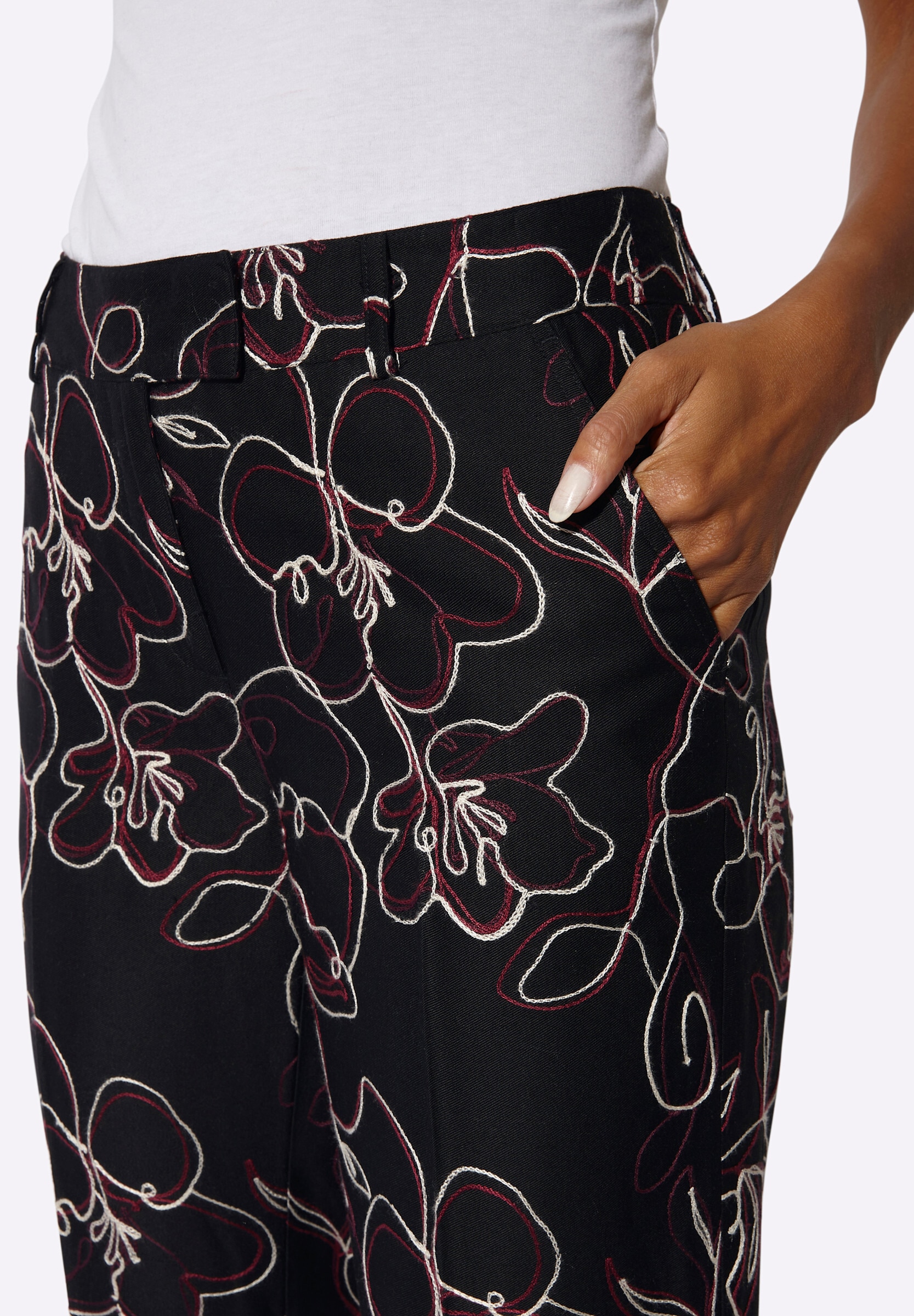 creation L Bügelfaltenhose »Lyocell-Viskose-Hose Hose mit aufwendiger Stickerei«