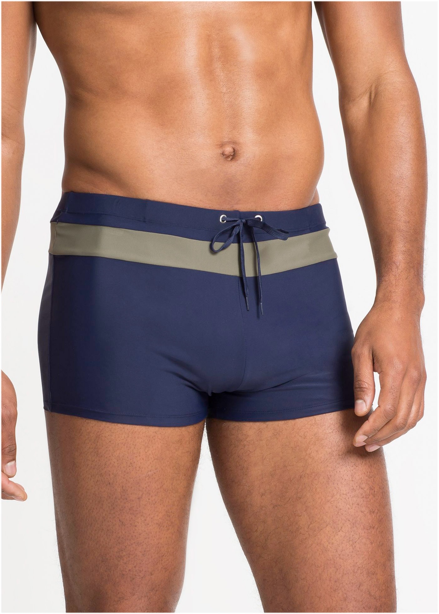 bonprix Badehose mit Bindeband am Bund, bequeme Passform, mit Kontraststreifen