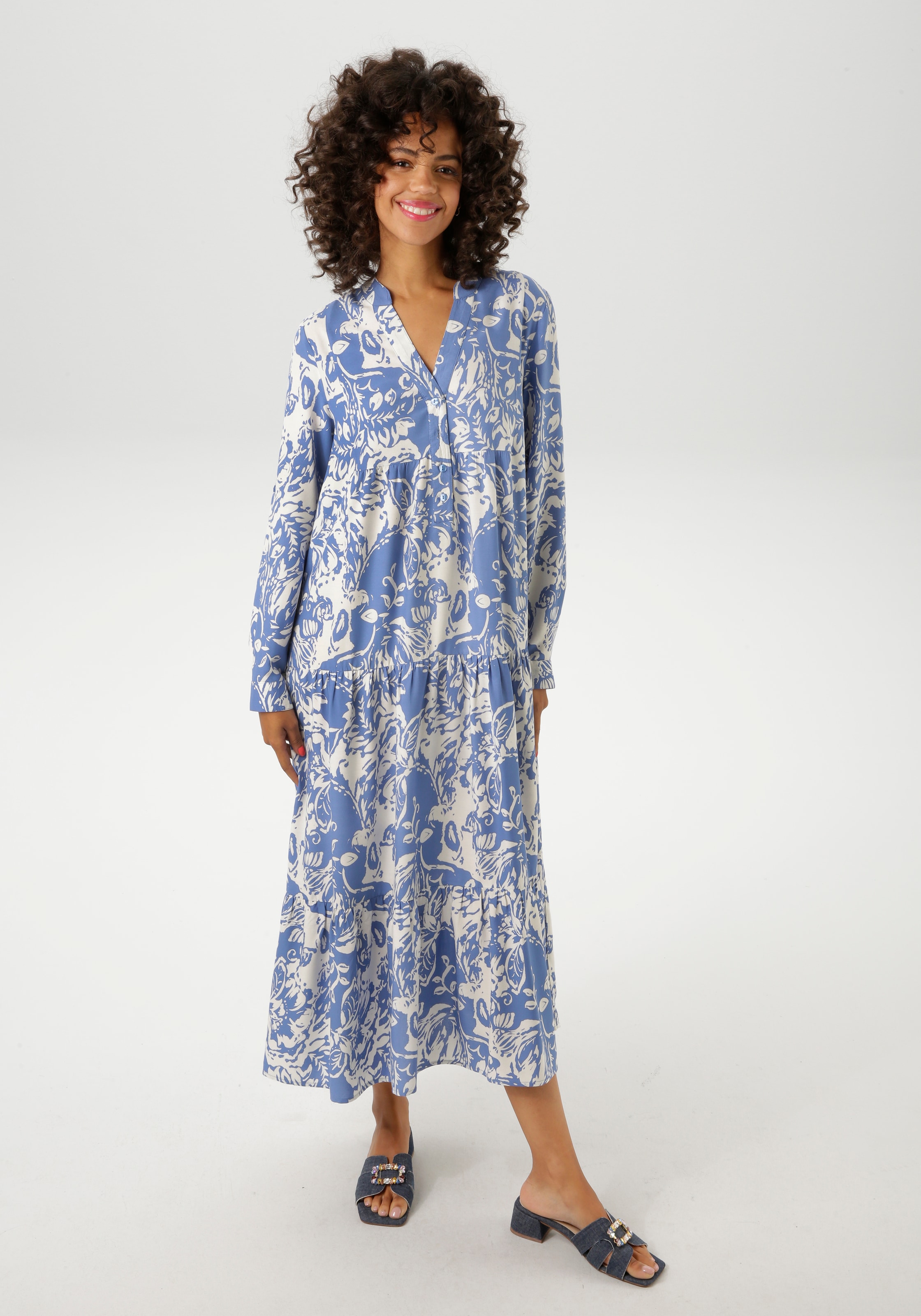 Aniston CASUAL Maxikleid, mit großflächigem. grafischen Blumendruck