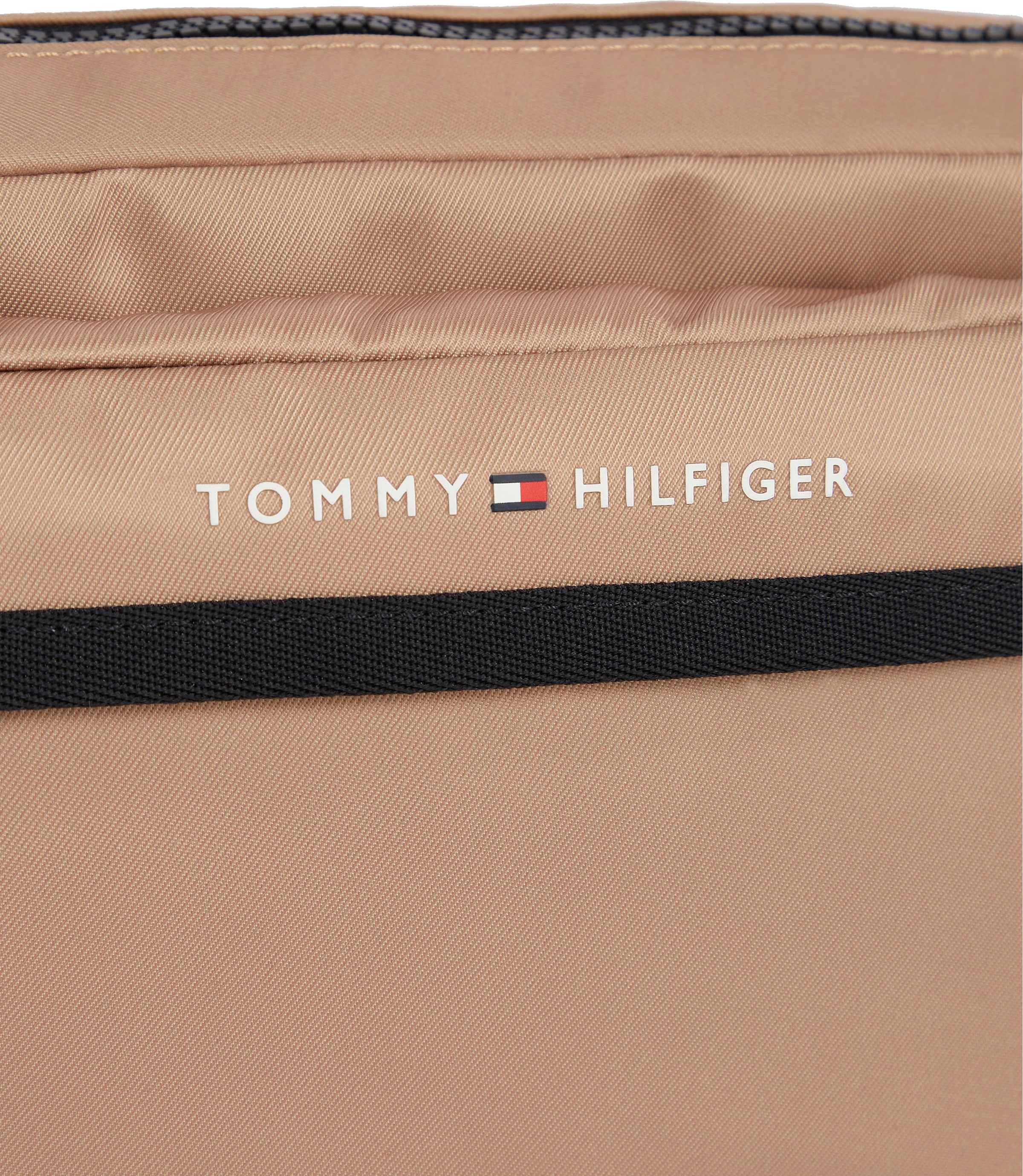 Tommy Hilfiger Mini Bag »TH SKYLINE CAMERA BAG«, im dezenten Look