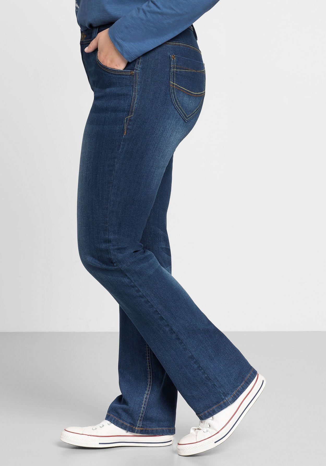 Sheego Stretch-Jeans »Jeans mit gerader Beinform, individuelle Used-Effekte«