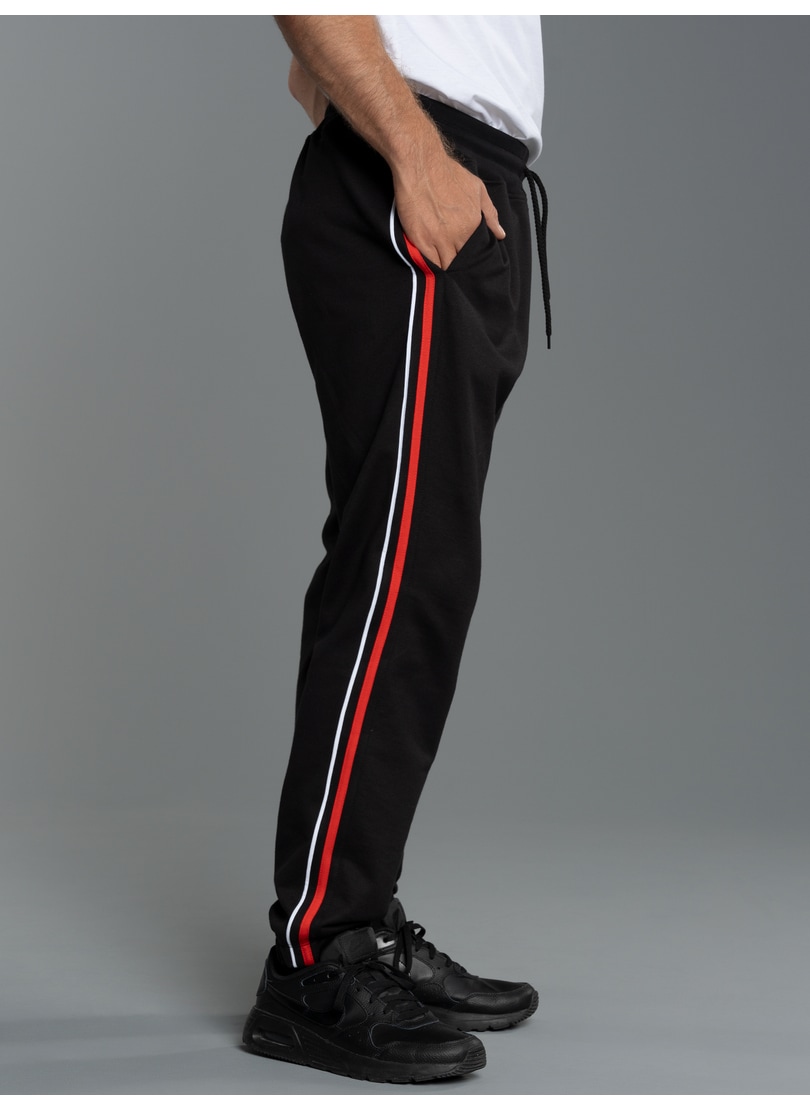Trigema Jerseyhose »TRIGEMA Jogginghose mit kontrastfarbigen Seitenstreifen«, (1 tlg.)