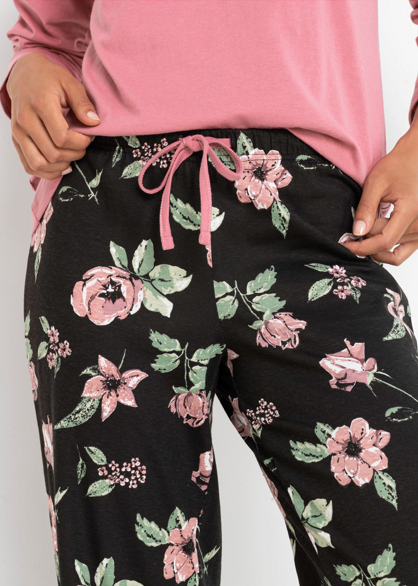 bonprix Pyjama Set, 2 bequeme Passform, aus Baumwolle