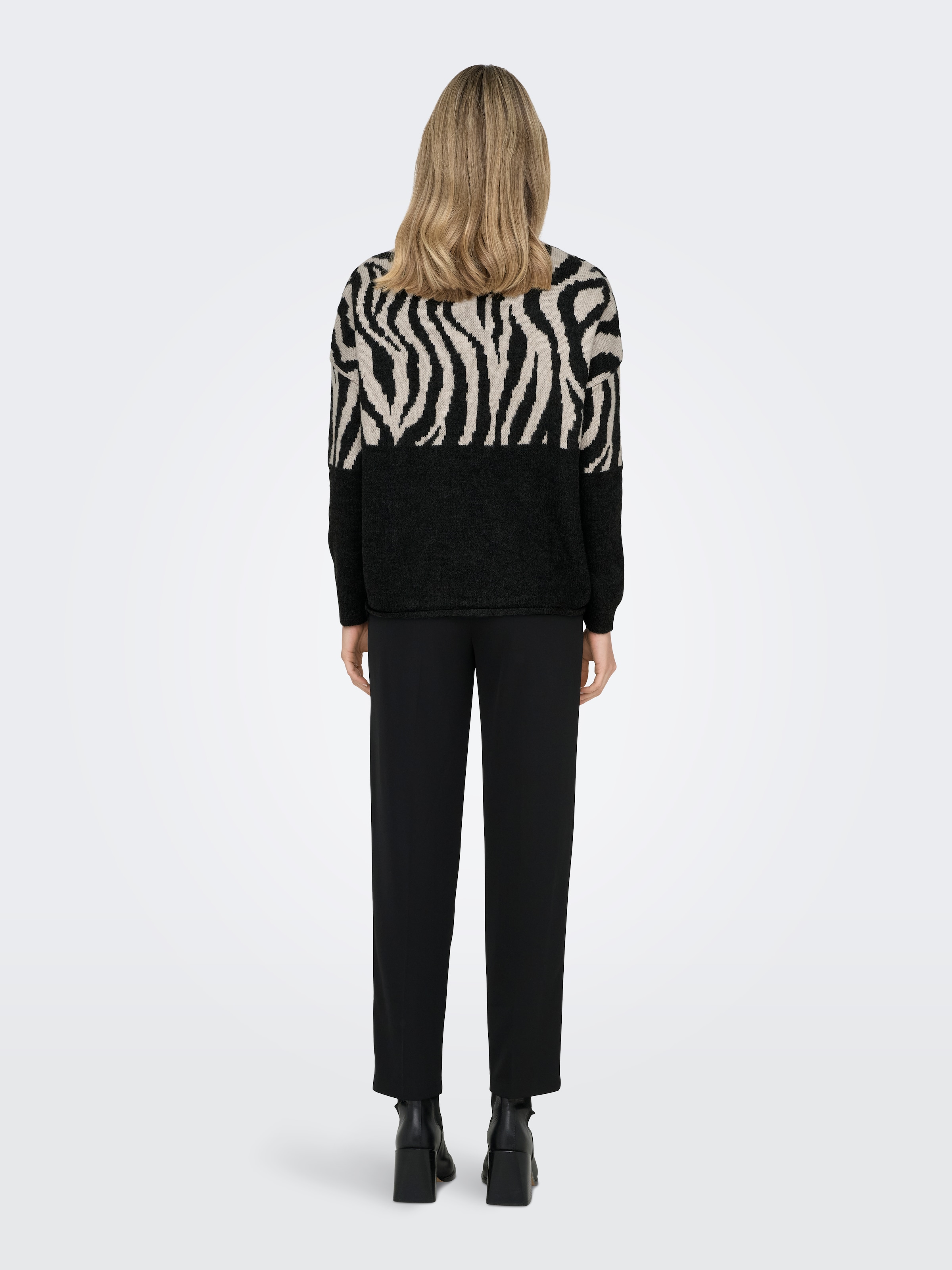 ONLY Rundhalspullover »ONLJADE ZEBRA LS O-NECK CC KNT«