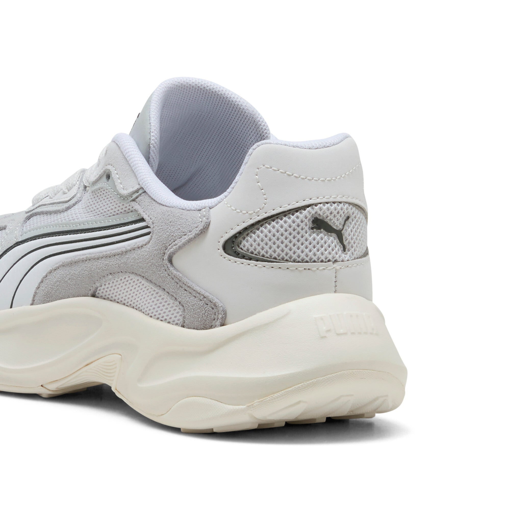 PUMA Sneaker »INSPHERE MUSE«  leicht profilierte Gummi-Laufsohle, nicht herausnehmbare Innensohle