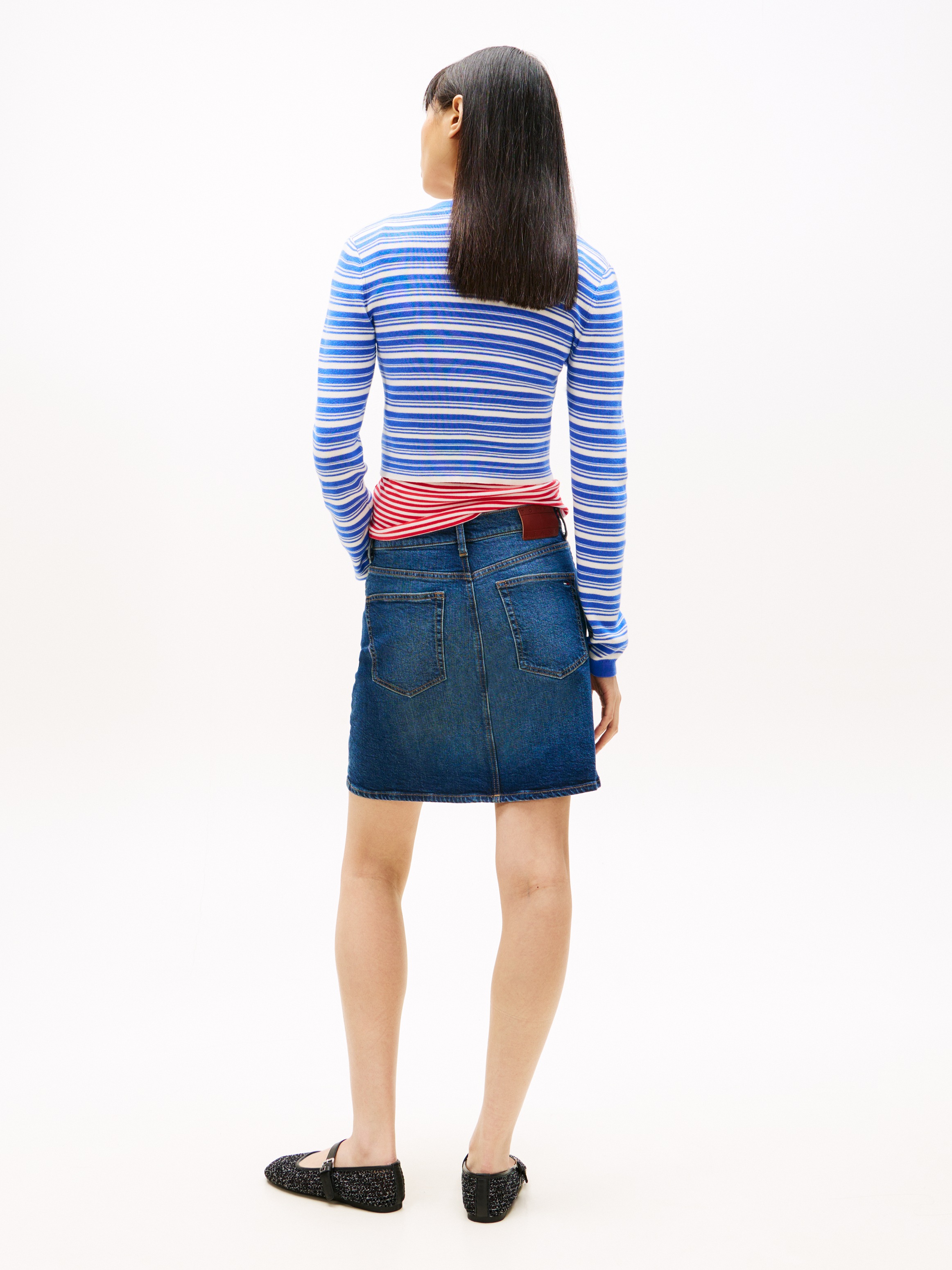 Tommy Jeans Jeansrock »MOM UH SKIRT BJ8155« mit hohem Bund, Mini-Länge
