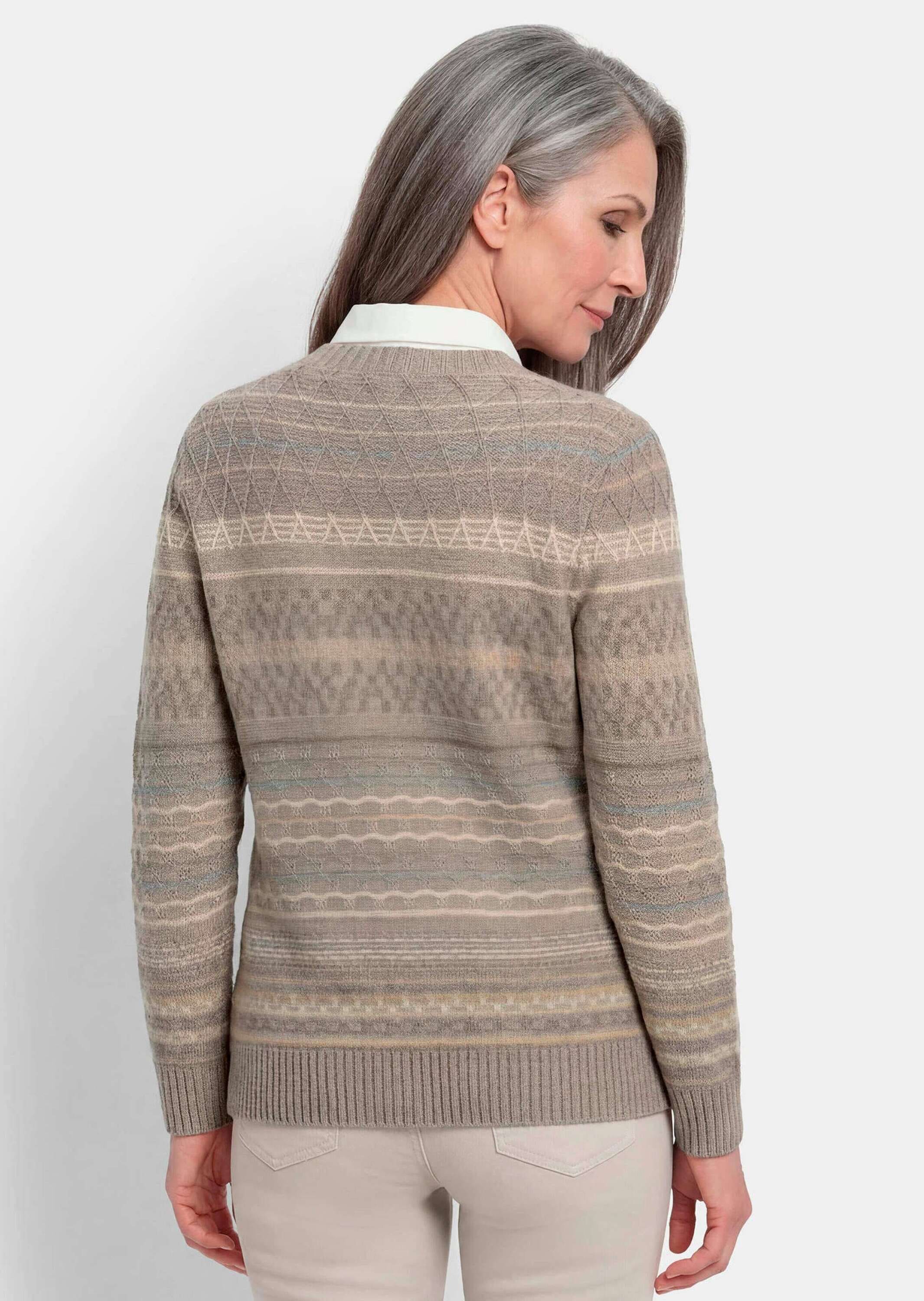GOLDNER Strickjacke »Kurzgröße Warme Strickjacke mit Reißverschluss« Jaquard und Strukturstrick im Mix