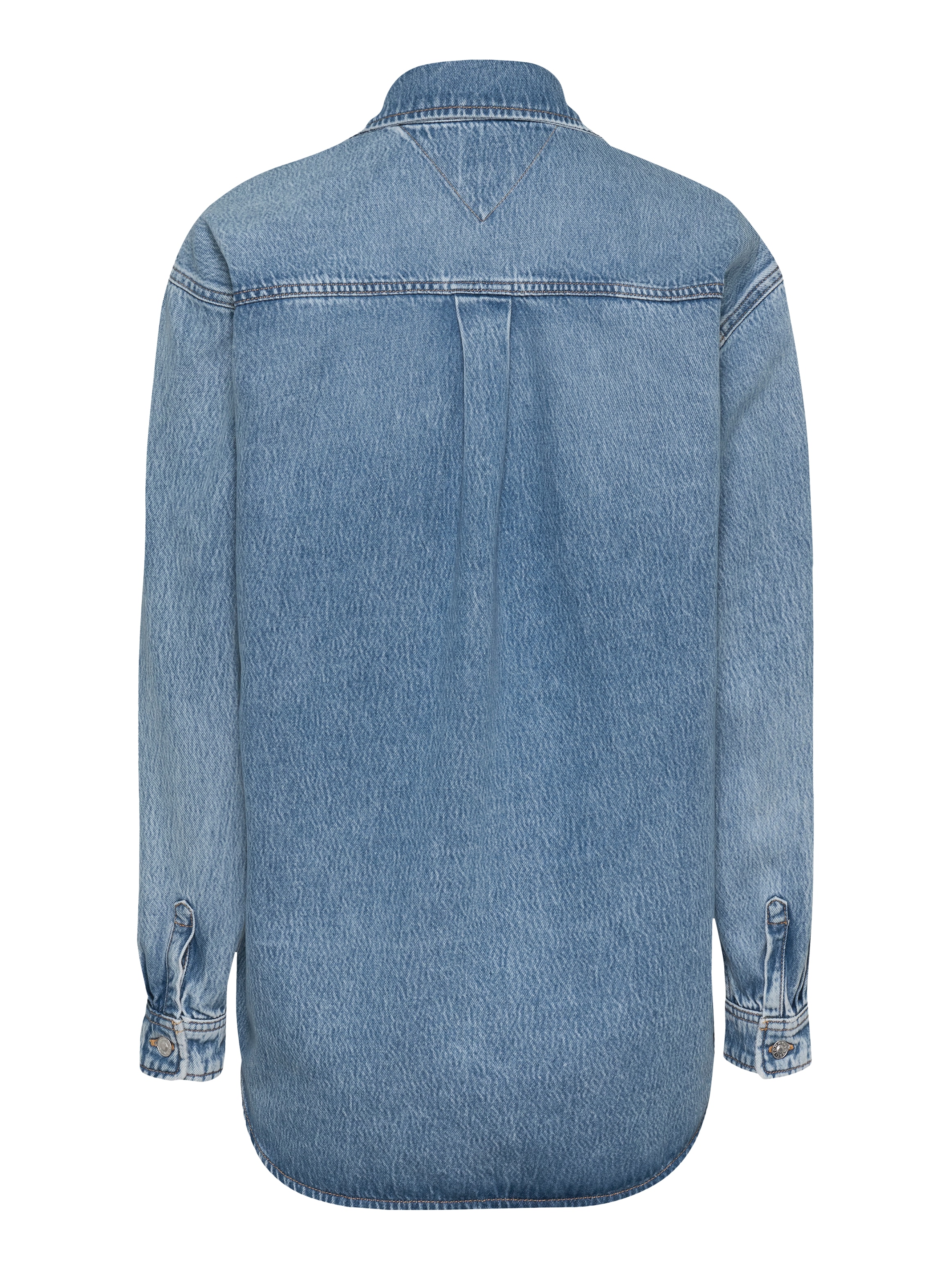 Tommy Jeans Hemdbluse »RELAXED LS SHIRT BI6011«, mit Brusttasche, in blauer Waschung Overshirt Jeansjacke