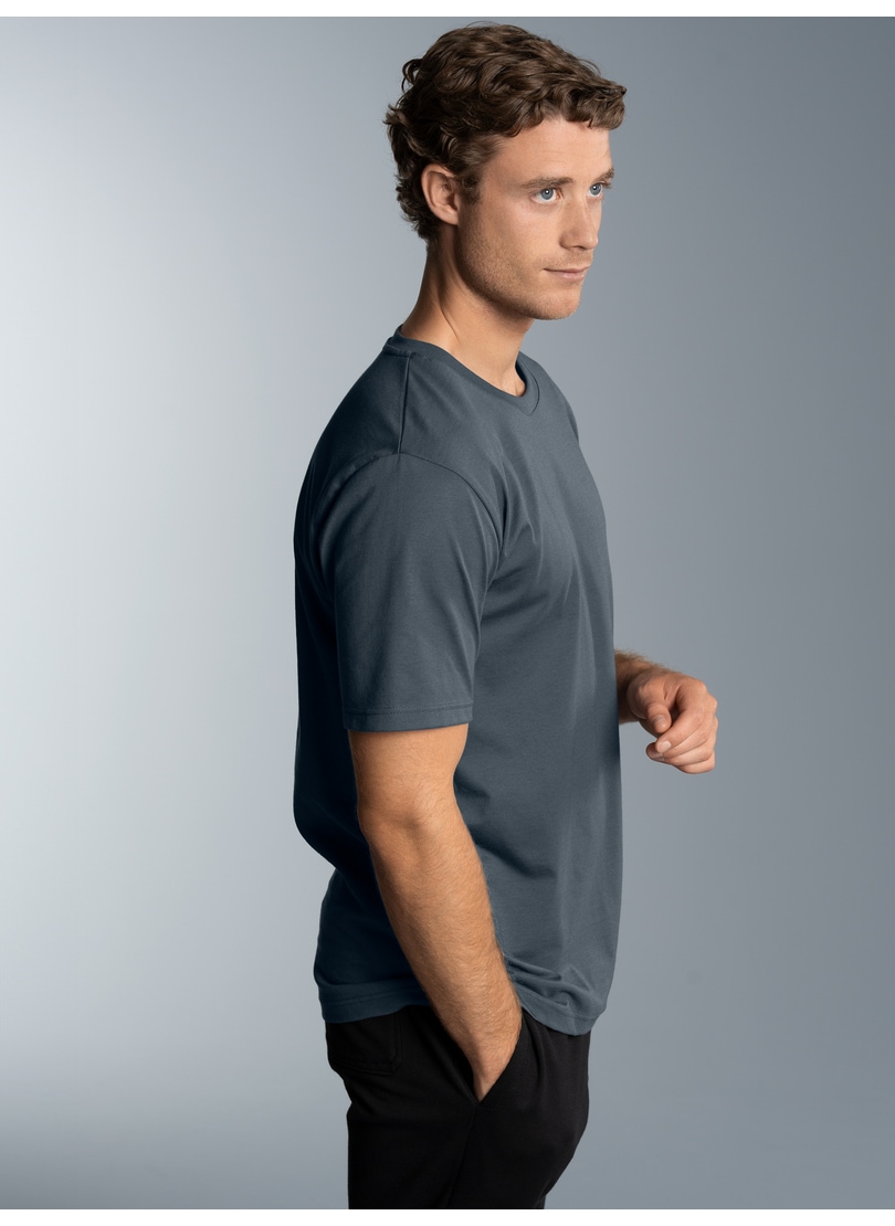 Trigema T-Shirt »TRIGEMA T-Shirt aus 100% Baumwolle«, (1 tlg.)