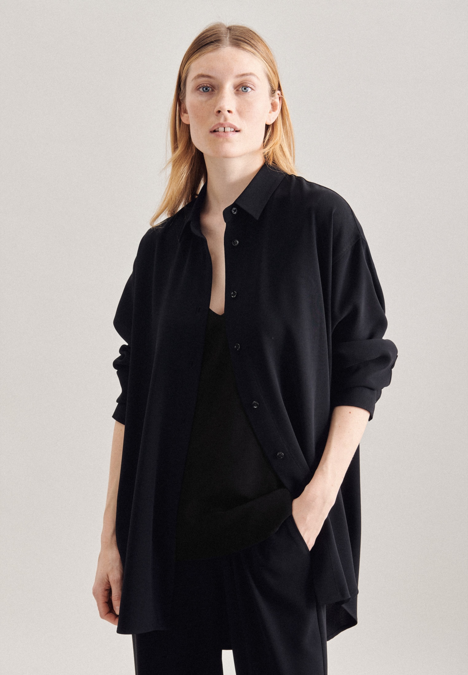 seidensticker Shirttop »Schwarze Rose«, Ohne Arm V-Neck Uni