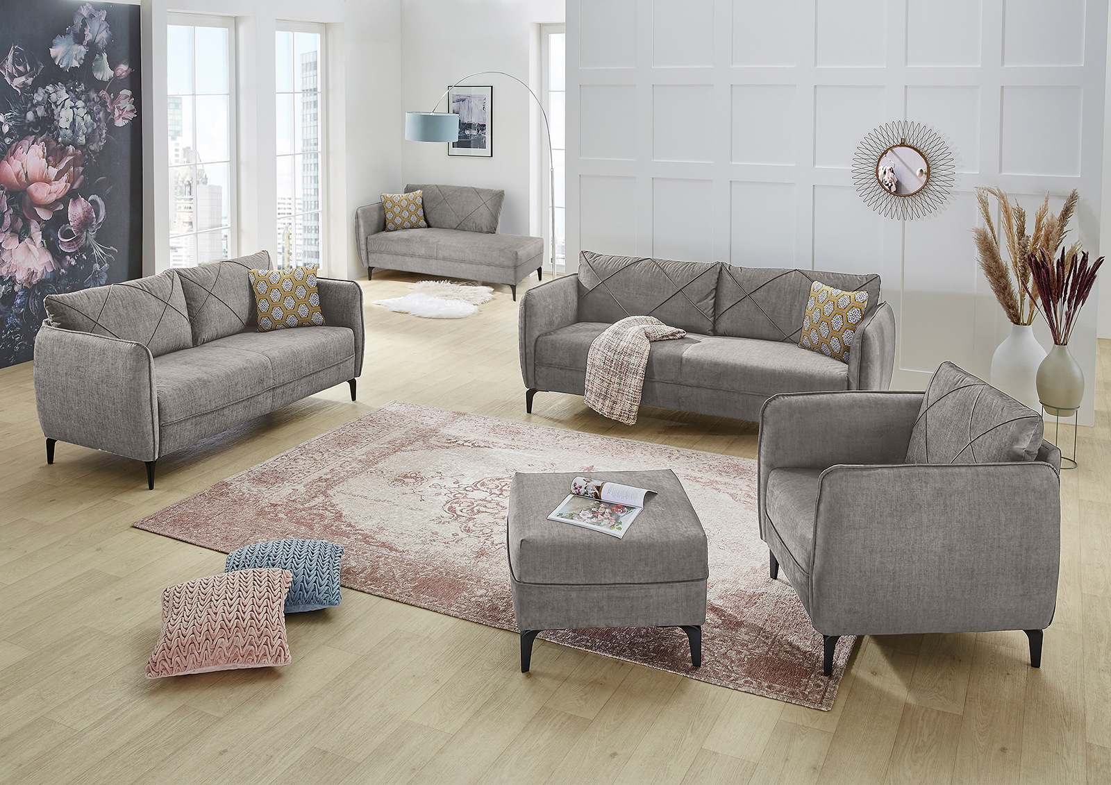 Jockenhöfer Gruppe 2,5-Sitzer »Novara« mit attraktiver Steppung, Rauten-Biesennähte, frei im Raum stellbar