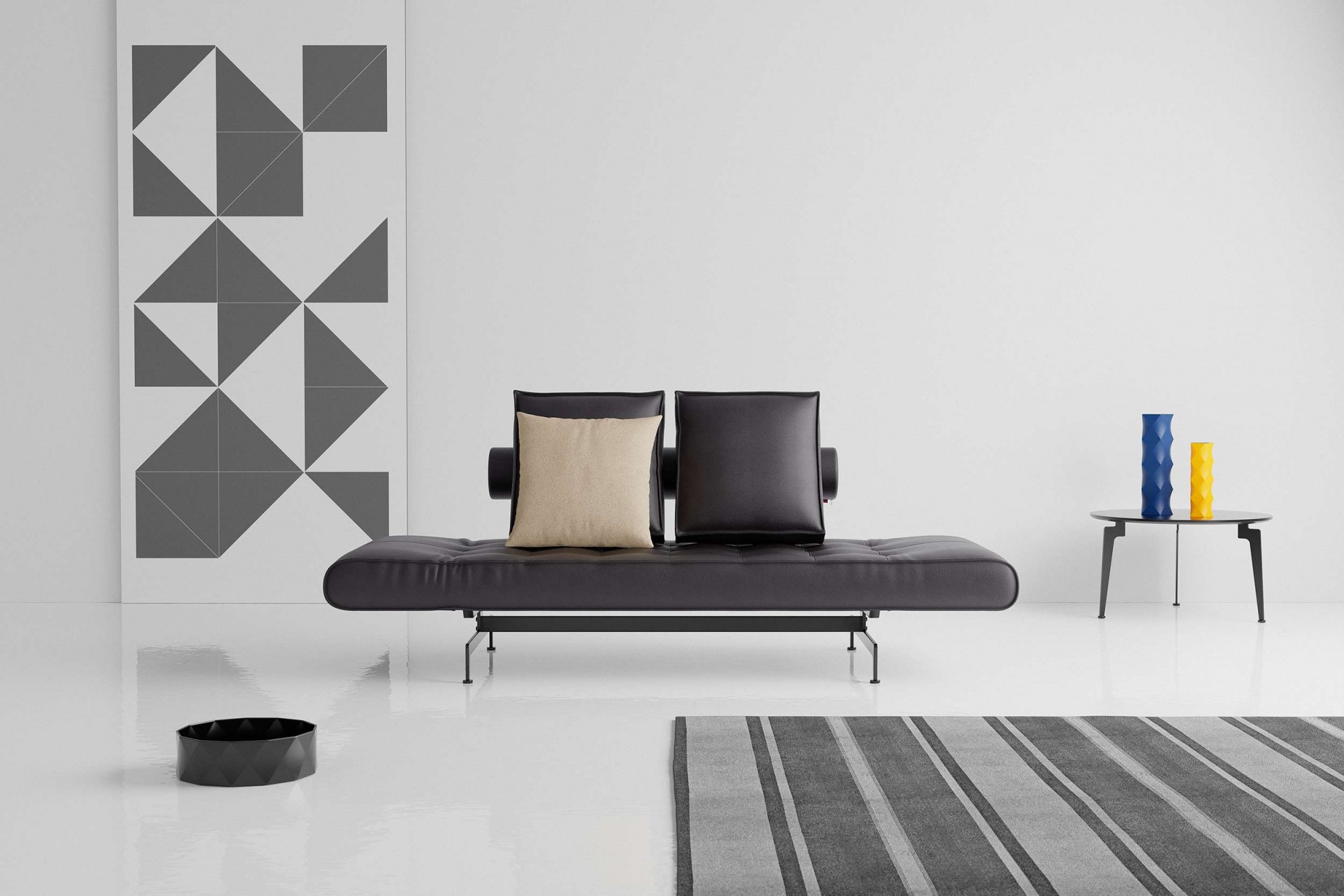 INNOVATION LIVING ™ 3-Sitzer »Ghia Schlafsofa«, eine große Liegefläche mit geringer Stellfläche, beidseitig abklappbar