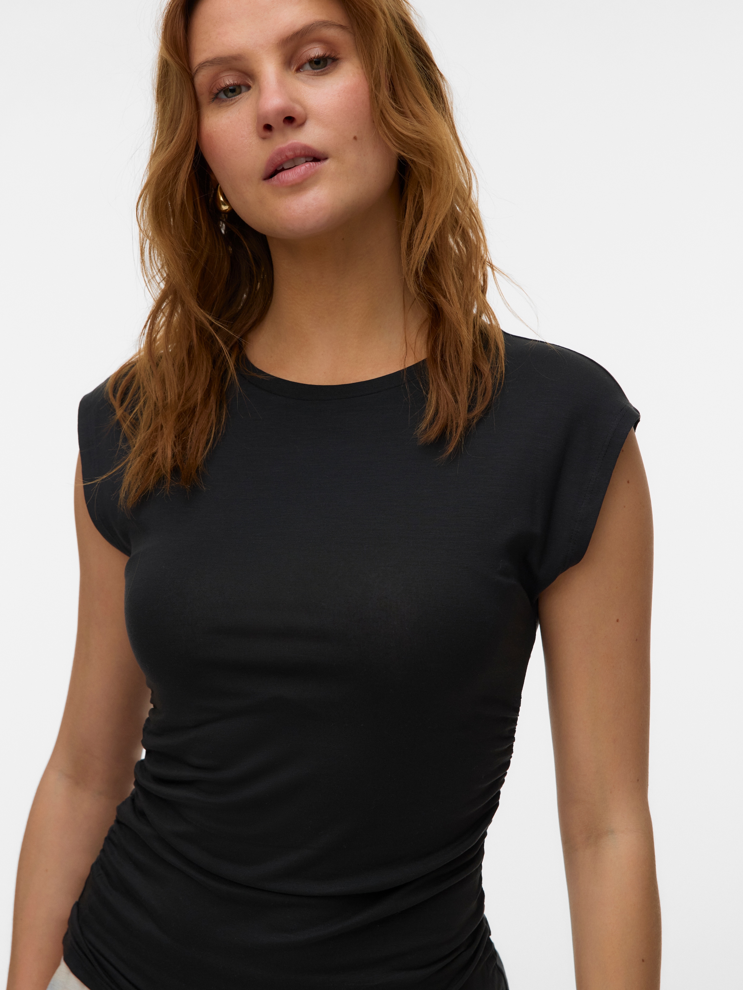 Vero Moda Rundhalsshirt »VMAVASARAH  SL TOP JRS NOOS« Materialmix, seitlich gerafft