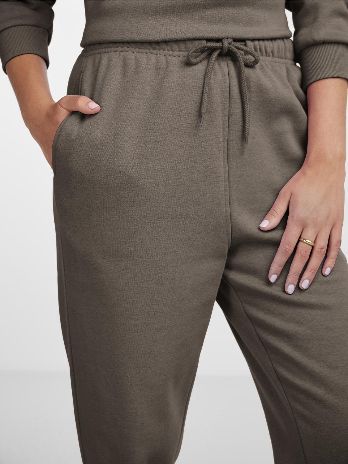 pieces Jogginghose »PCCHILLI HW SWEAT PANTS NOOS BC«