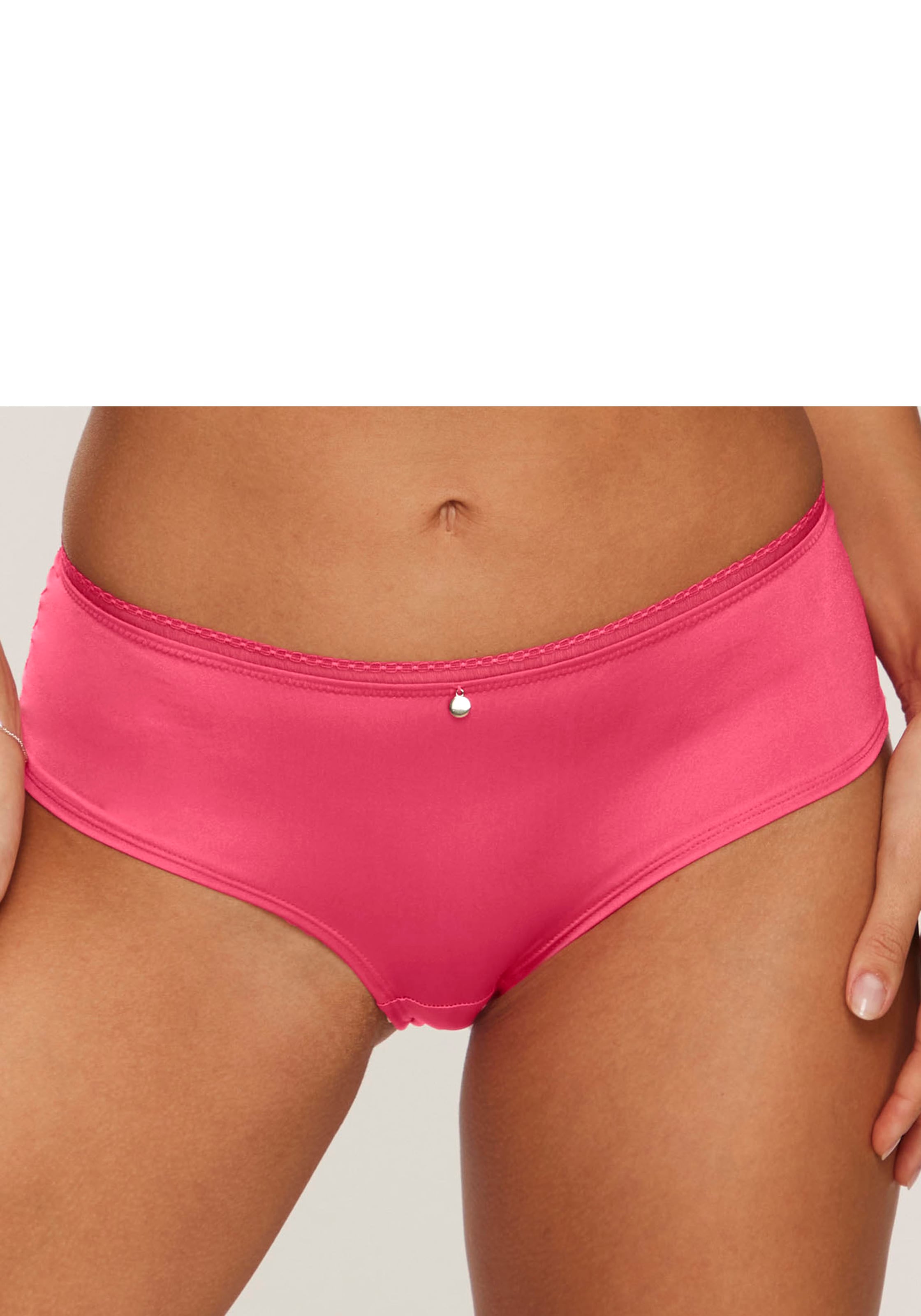 s.Oliver Panty »Pauline«, aus feiner Spitze und weichem Microtouch-Material