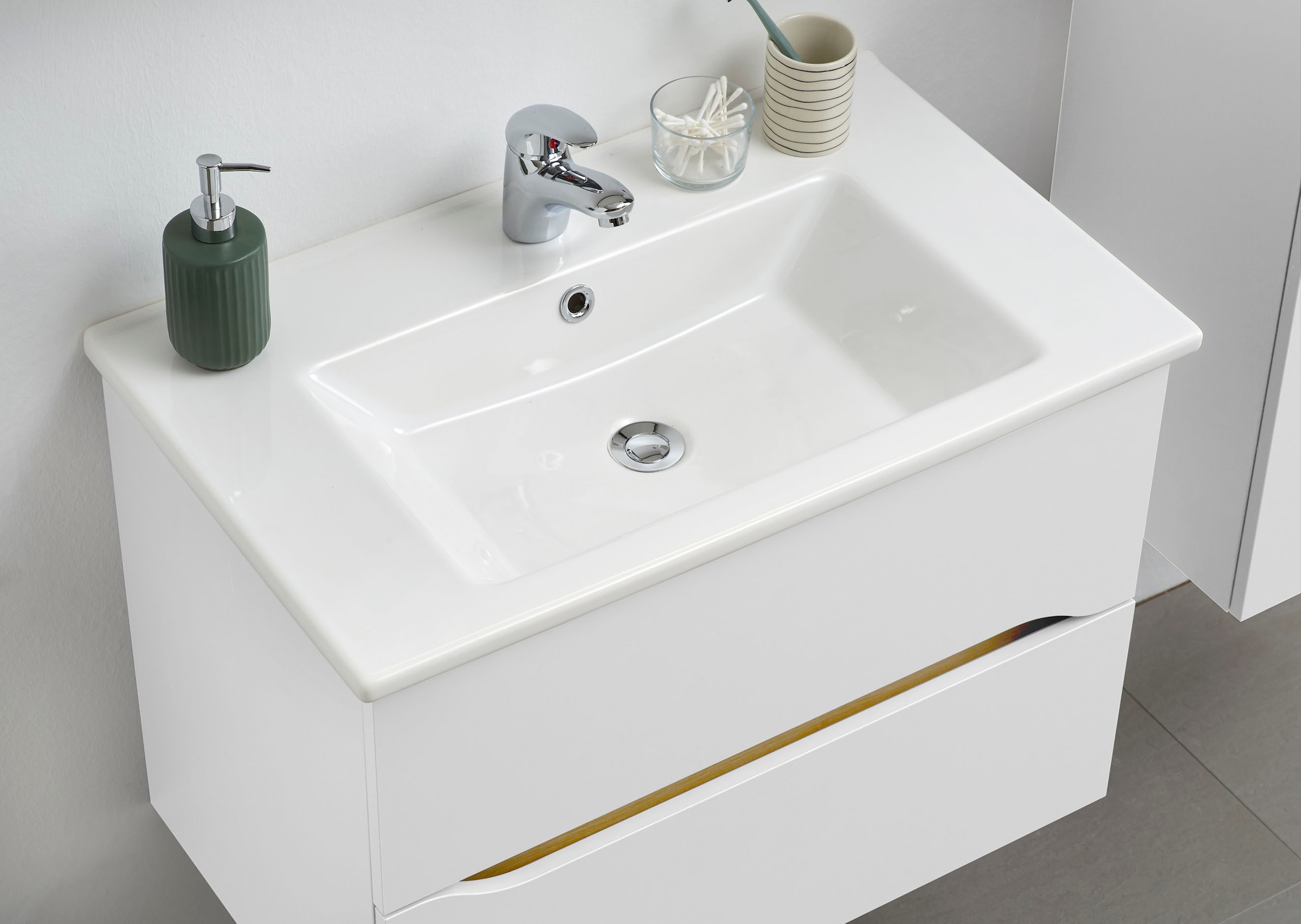Saphir Badmöbel-Set »Quickset Keramikwaschtisch mit Unterschrank, 75 cm breit«, (2 St.), Waschplatz, Unterschrank mit Waschbecken, 2 Schubladen, grifflos