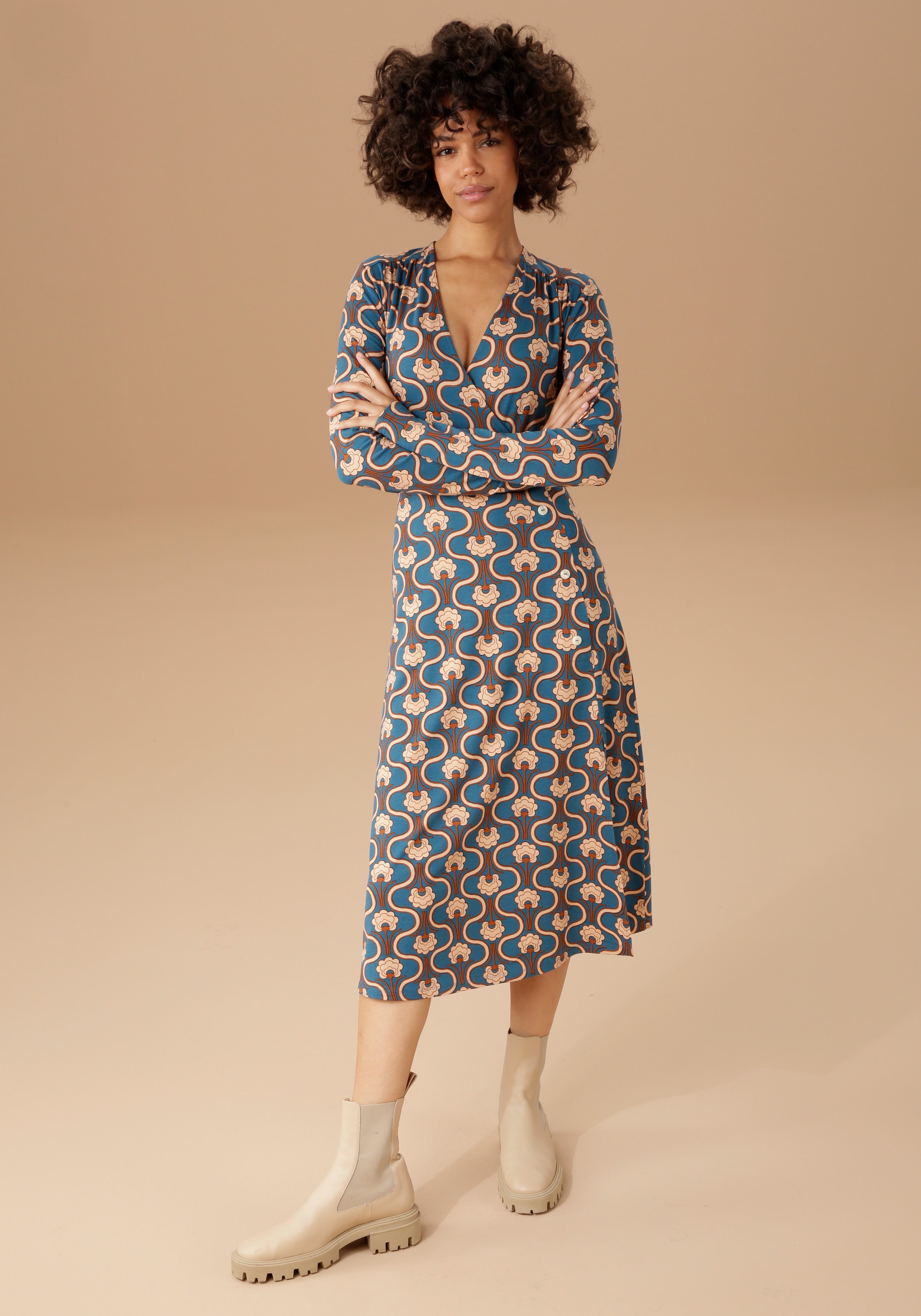 bei trendigem CASUAL bedruckt Jerseykleid, bestellen mit OTTO Retromuster Aniston