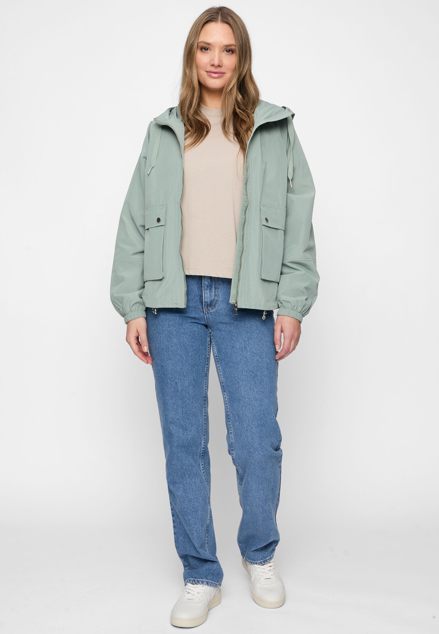 New View Winterjacke »Mara« mit Kapuze verstellbare Kapuze mit geprägtem Band