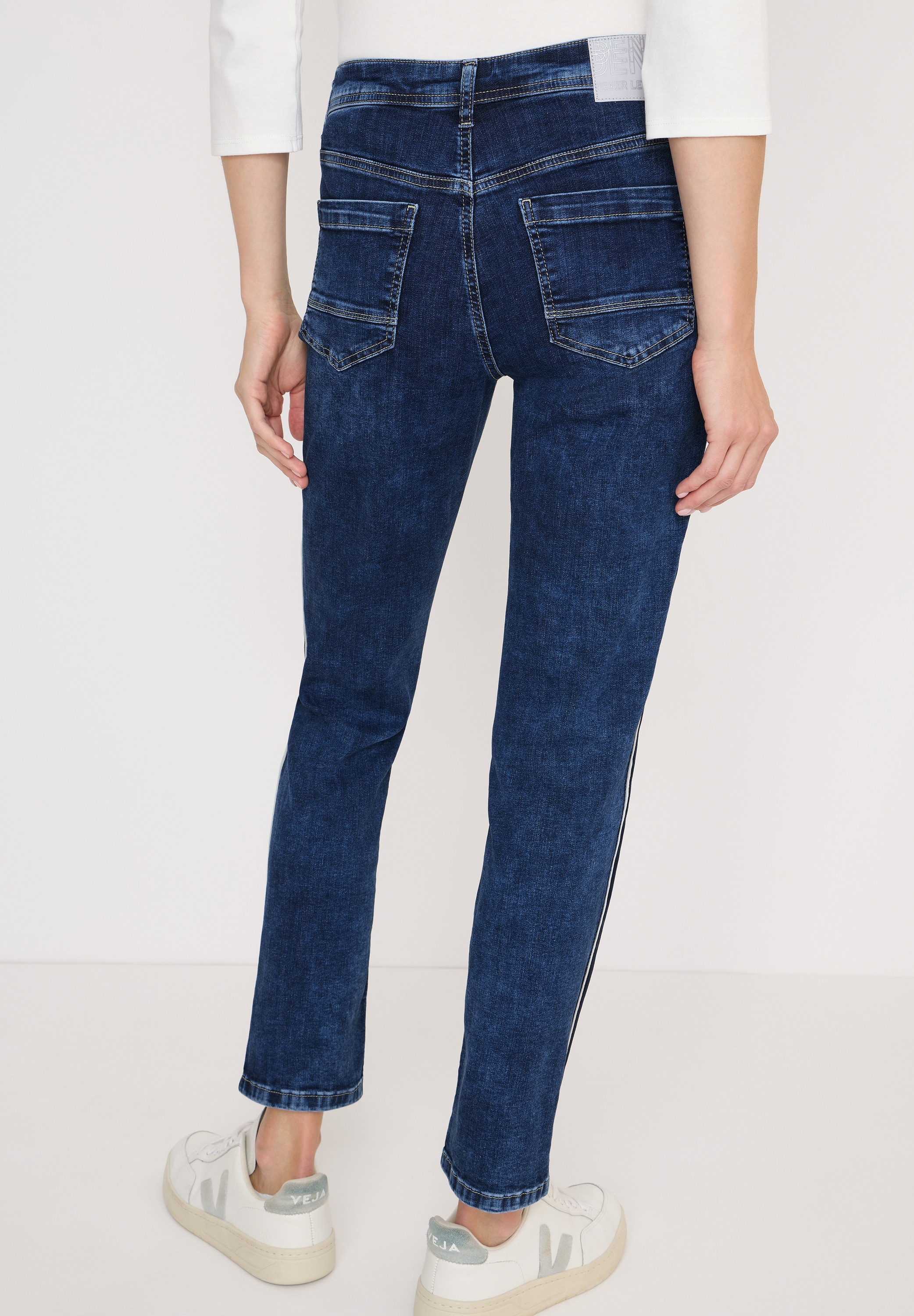 Cecil Slim-fit-Jeans »Style Vicky«, im Five-Pocket Style