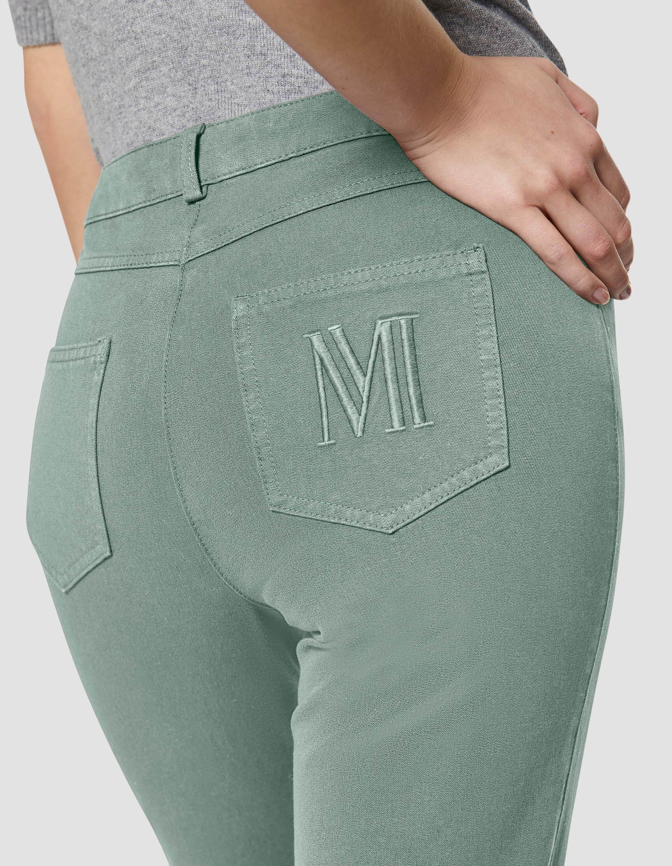 MADELEINE Regular-fit-Jeans »M-Jeans, weit M-Jeans in gerader Form mit Logo-Stickerei«