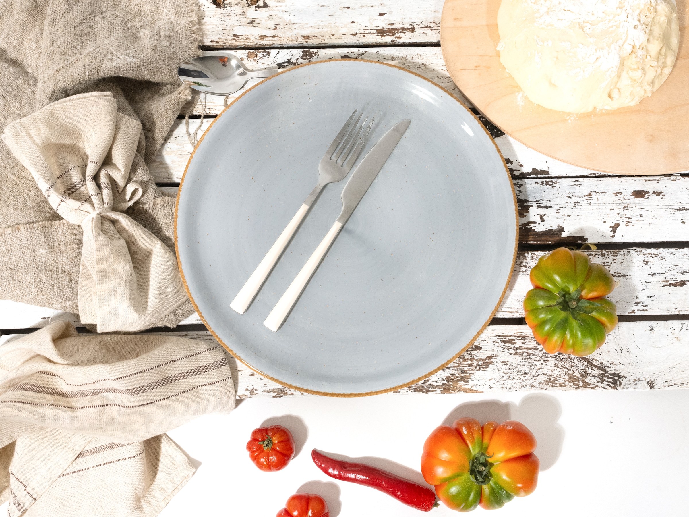 CreaTable Pizzateller »Vintage Nature, Pizzateller 33 cm 4-tlg« Handgemalt, Gesprenkelt, Rustikales Außenband