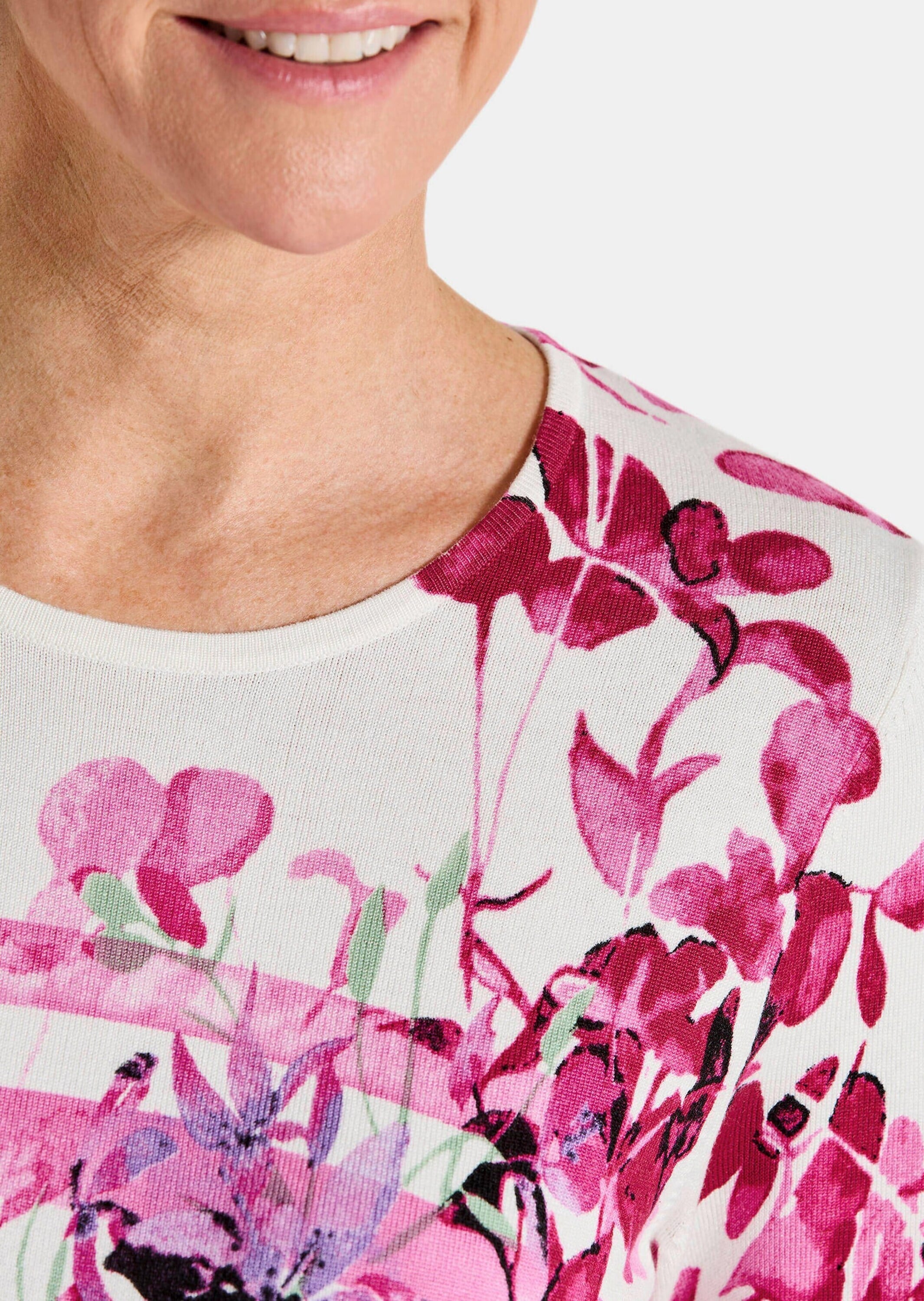 GOLDNER Rundhalspullover »Florales Viskoseshirt mit Streifen« Hautsympathische Garnquäität