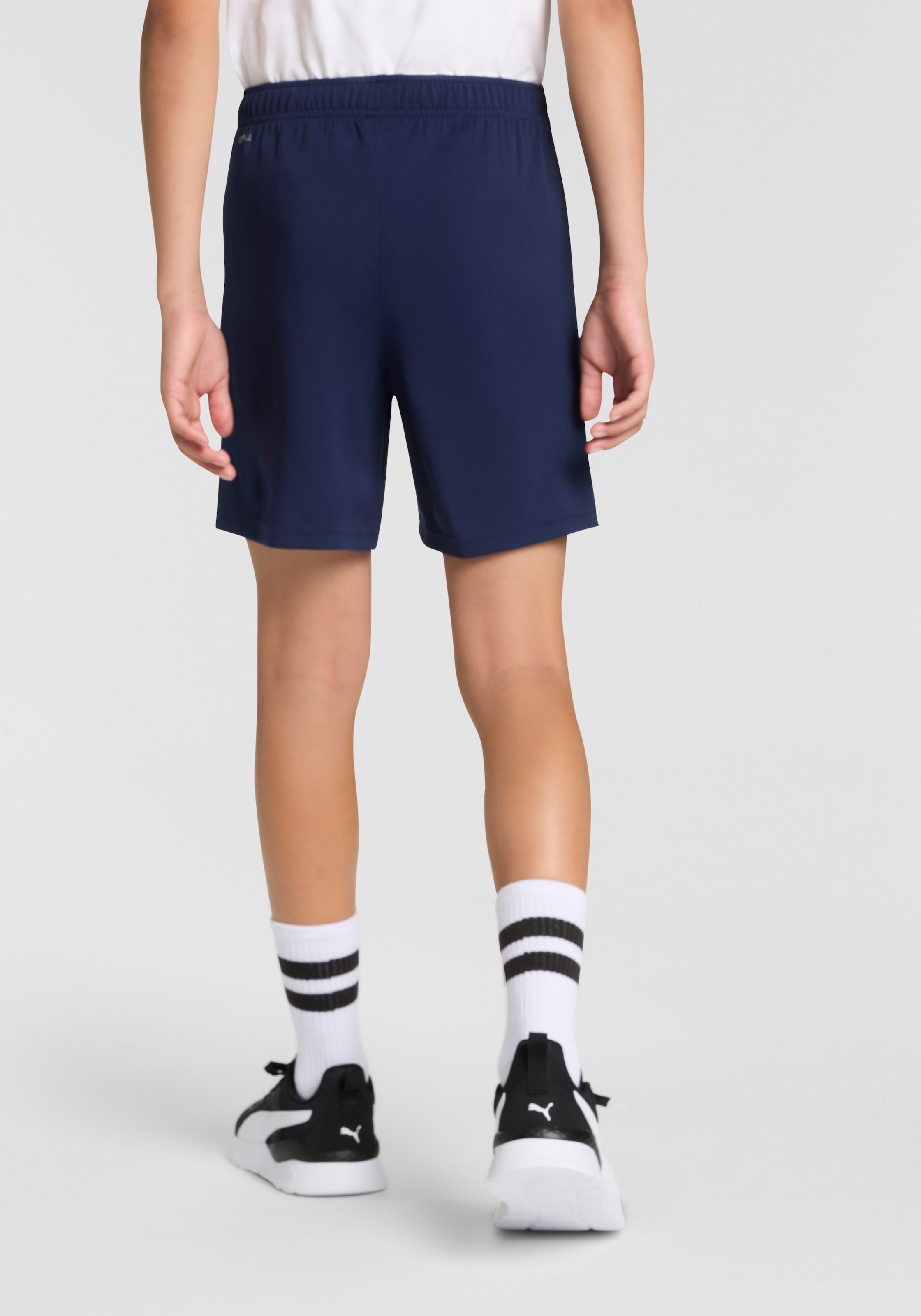 PUMA Trainingsshorts »TEAMRISE SHORT JR«  aus Netzmaterial, mit DryCELL Technologie, kniefreier Schnitt