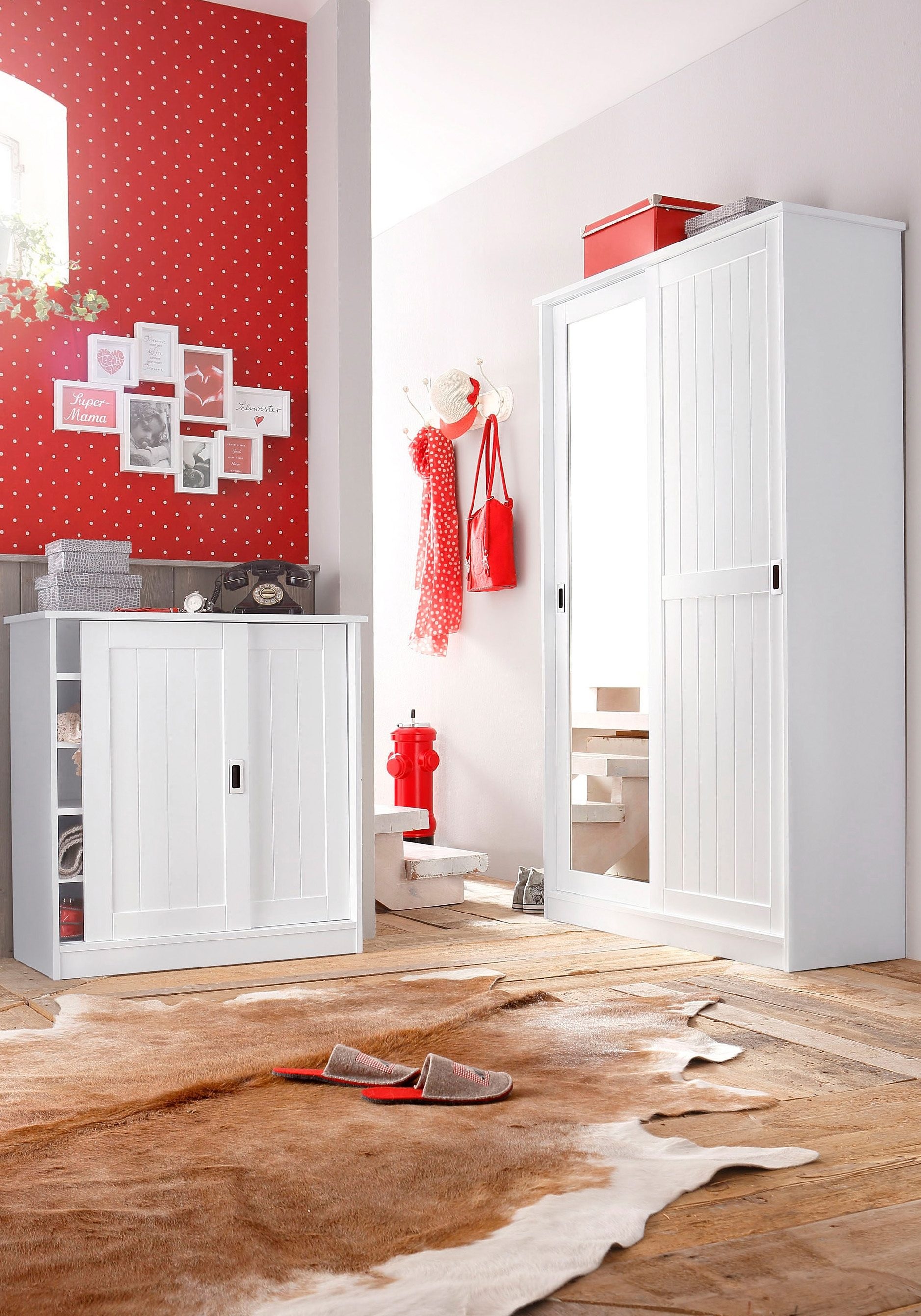 Home affaire Garderobenschrank »Nekso«, mit Spiegel, Breite 114 cm, aus MDF oder Massivholz, FSC®